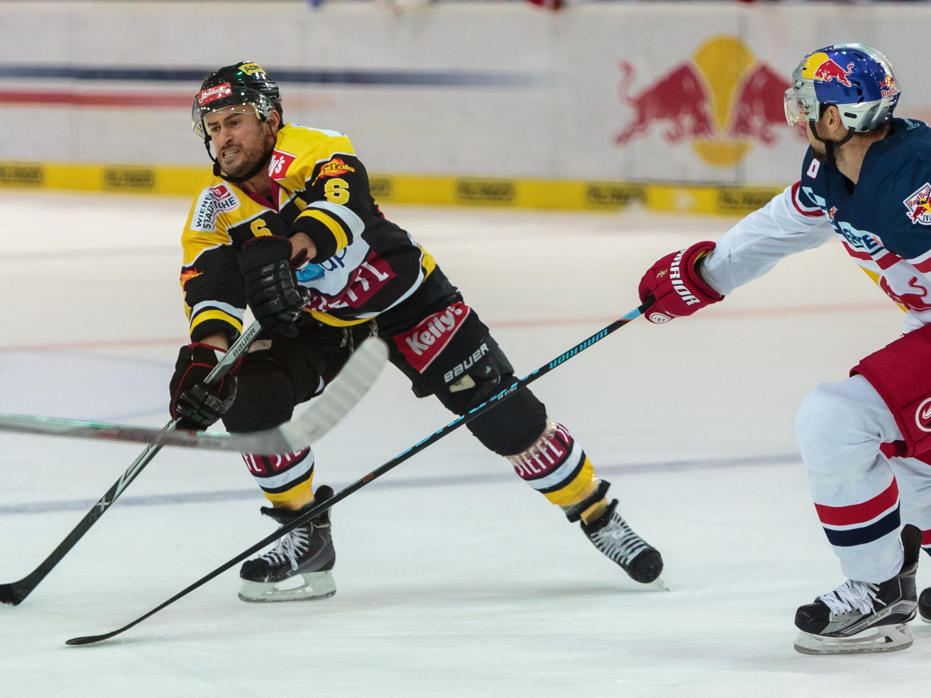 Die Vienna Capitals sahen bei der 1:5-Niederlage gegen Salzburg nicht gut aus. Die Vienna Capitals sahen bei der 1:5-Niederlage gegen Salzburg nicht gut aus.
