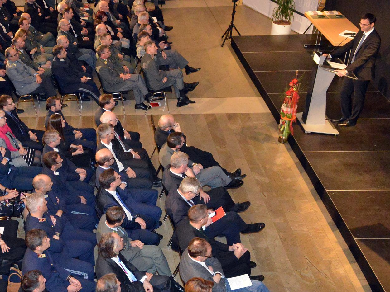 Landeshauptmann Markus Wallner fordert von der Bundesregierung weitere INvestitionen in die regionale Sicherheit. Landeshauptmann Markus Wallner fordert von der Bundesregierung weitere INvestitionen in die regionale Sicherheit.