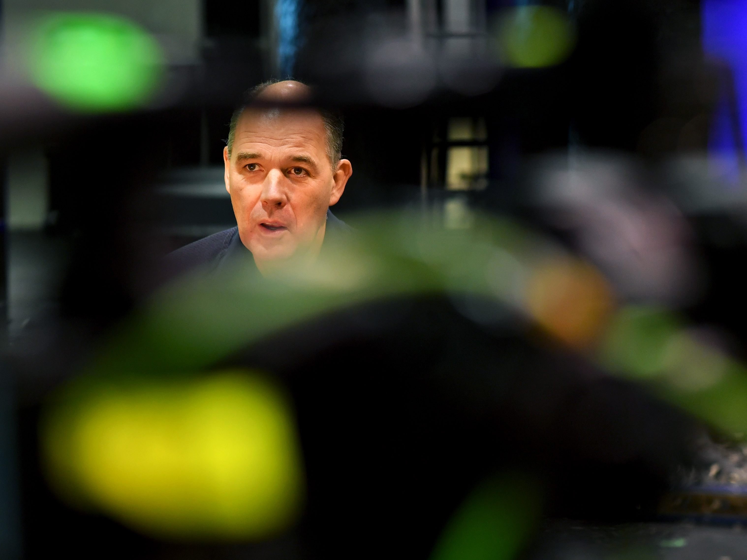 Gegen Regisseur Matthias Hartmann wurden schwere Vorwürfe erhoben.