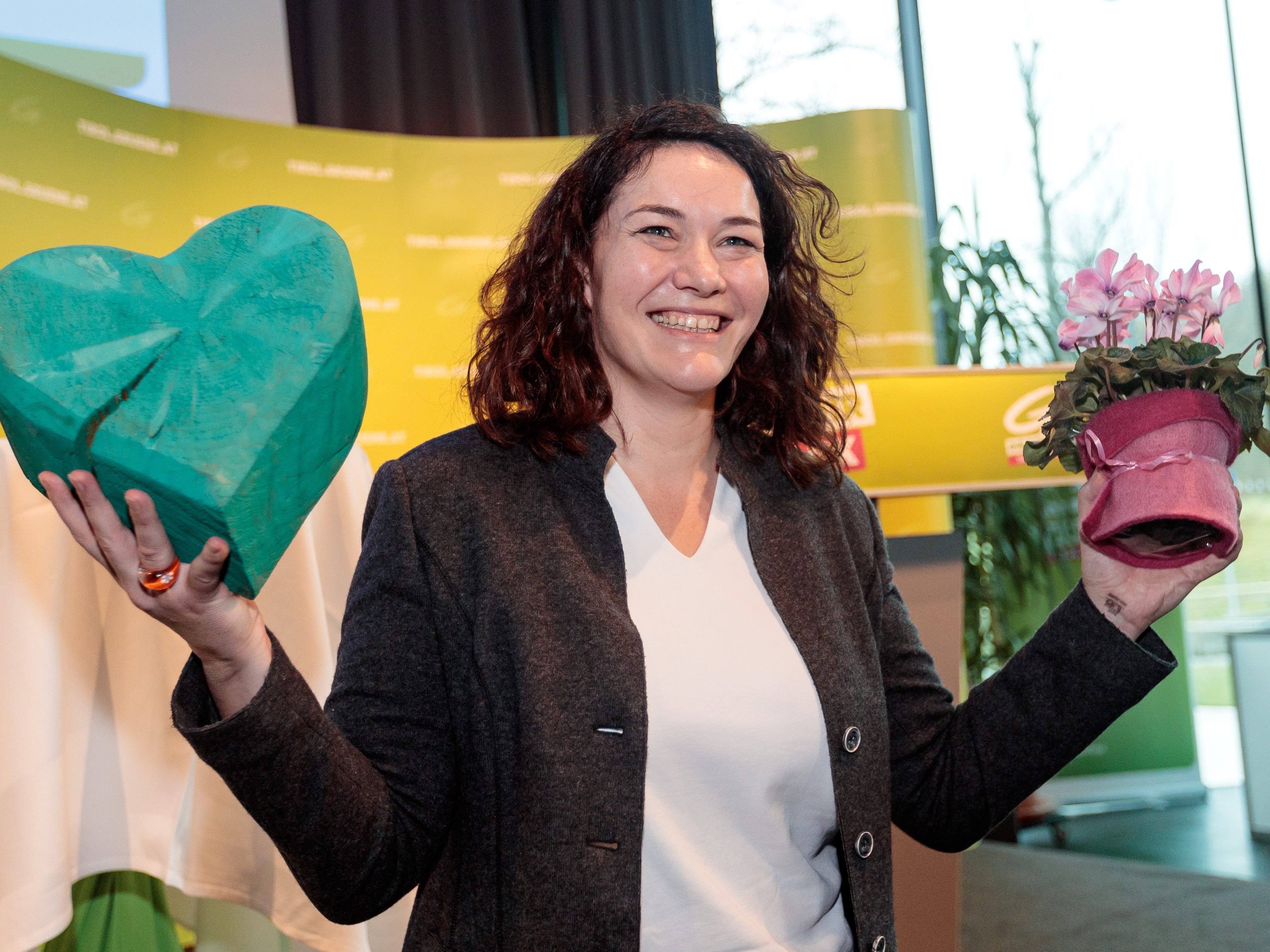 Ingrid Felipe begibt sich im Wahlkampf-Finale auf Bezirks-Tour. Ingrid Felipe begibt sich im Wahlkampf-Finale auf Bezirks-Tour.