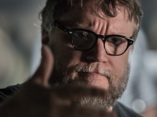 Eine große Werkschau zu Guillermo Del Toro lockt ins Gartenbaukino