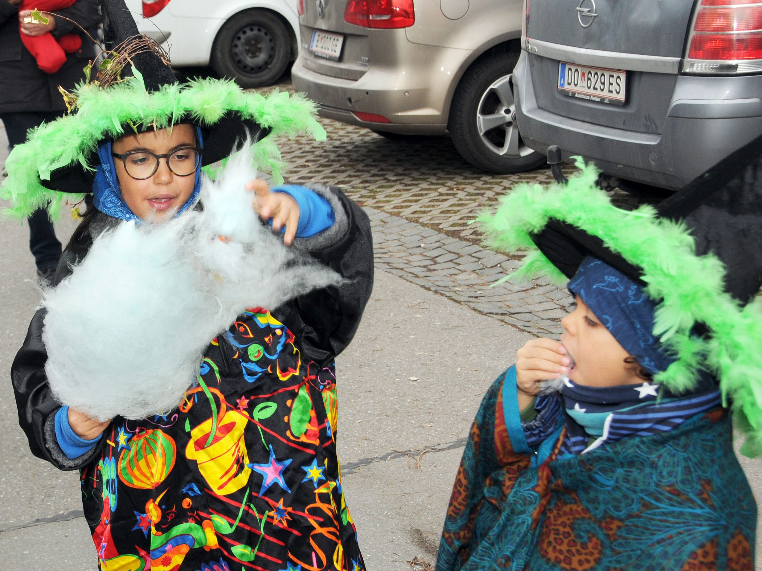 Zuckerwatte beim Kinderfasching in Fußach