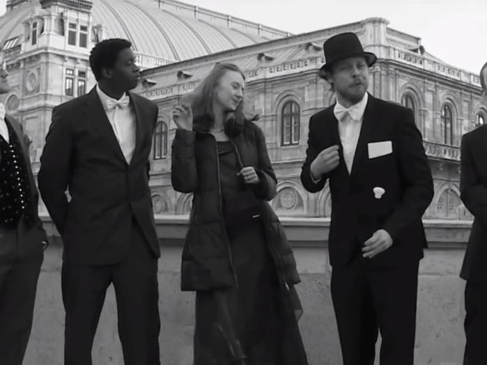 Die heimische Rap-Formation "Ottakringer-Vodkatrinker" hat sich zum Opernball was einfallen lassen