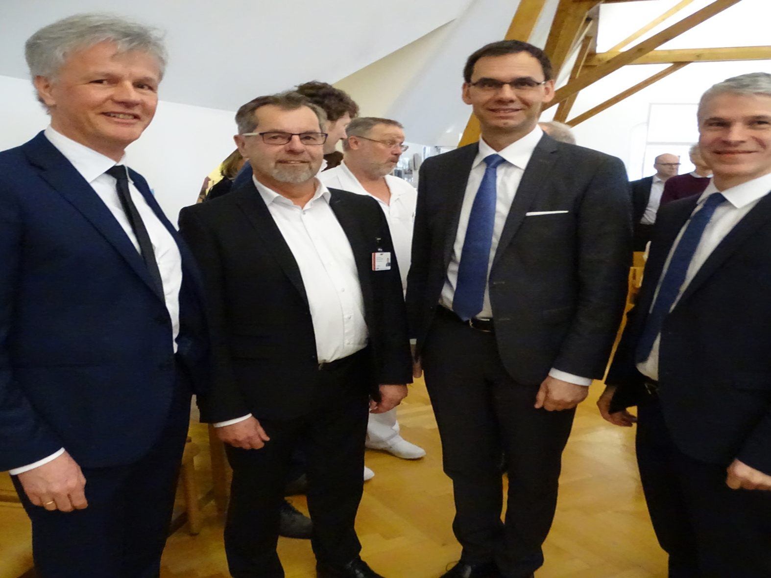 Prim. Dr. Günter Höfle, LH Markus Wallner, Verw.-Dir. Dietmar Hartner und KHBG-Dir. Gerald Fleisch (von r.)