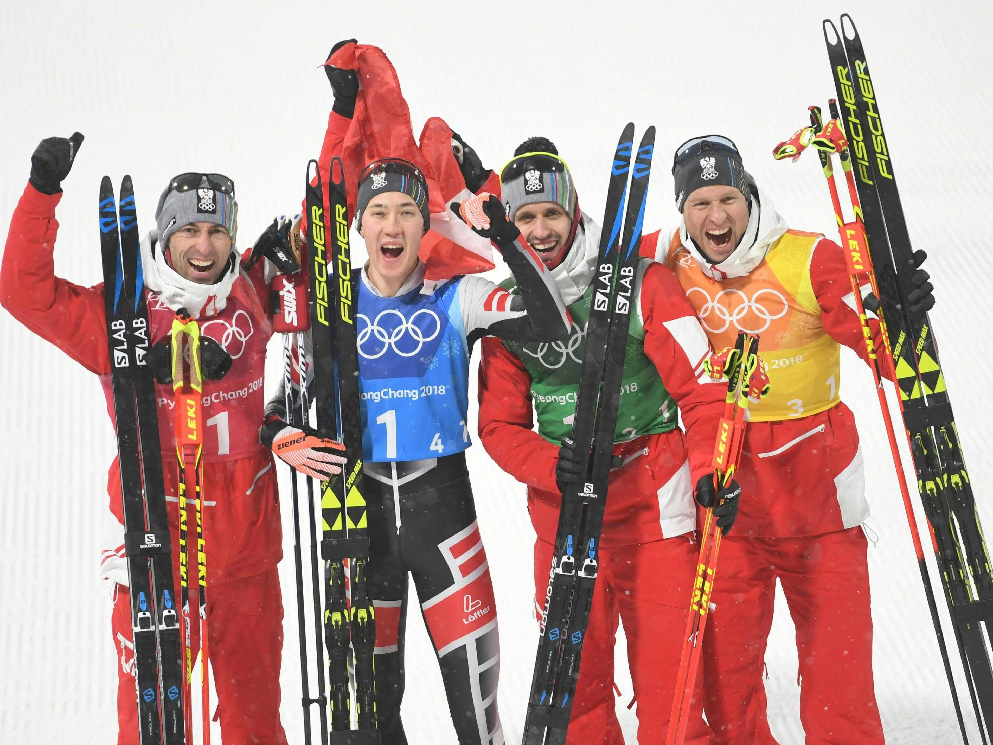 Österreichs Nordische Kombinierer freuen sich über eine Bronze-Medaille