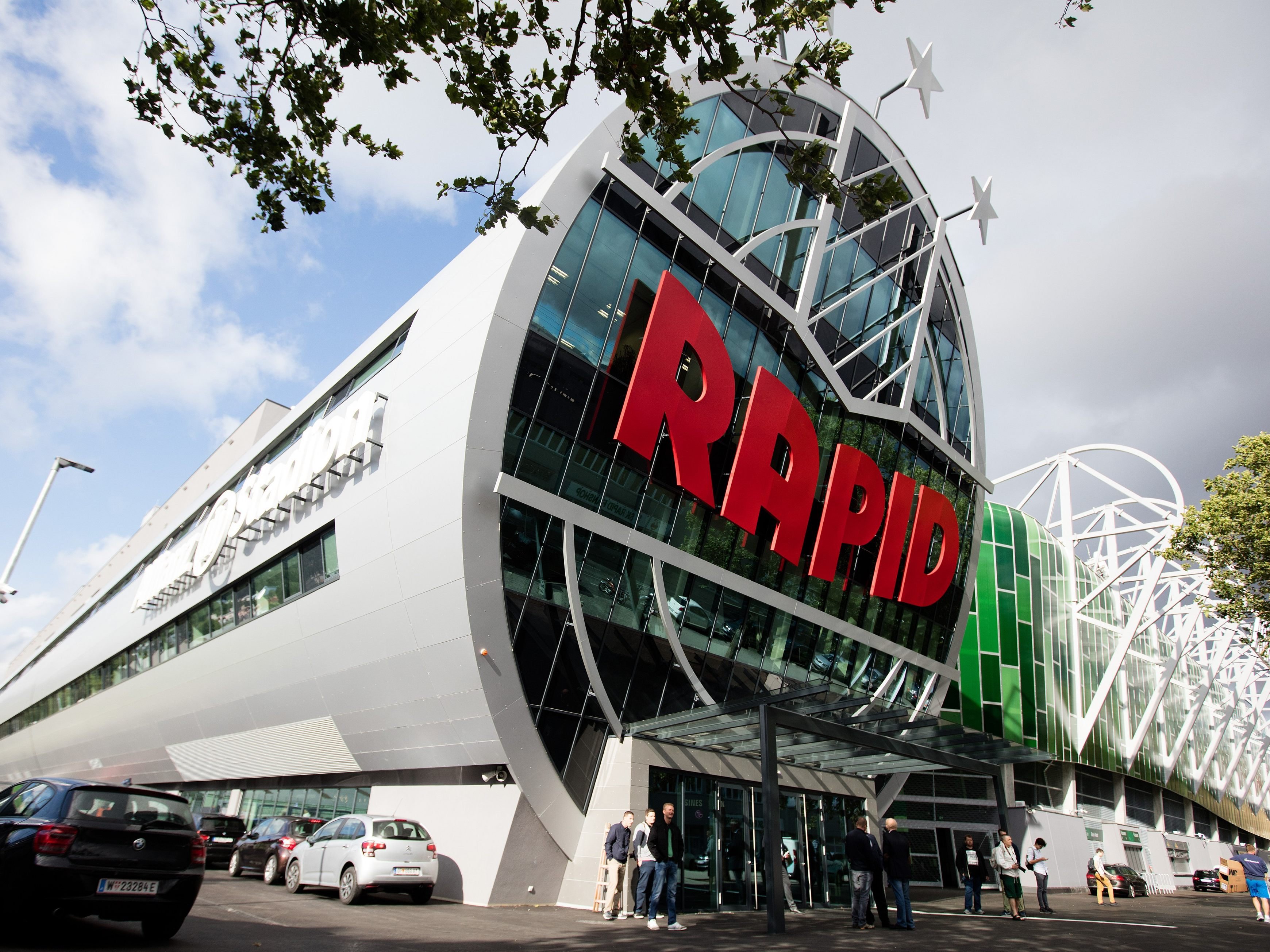 Rum um das Rapidler Alliaz Stadion kommt es am Sonntag zu Staus und Sperren.