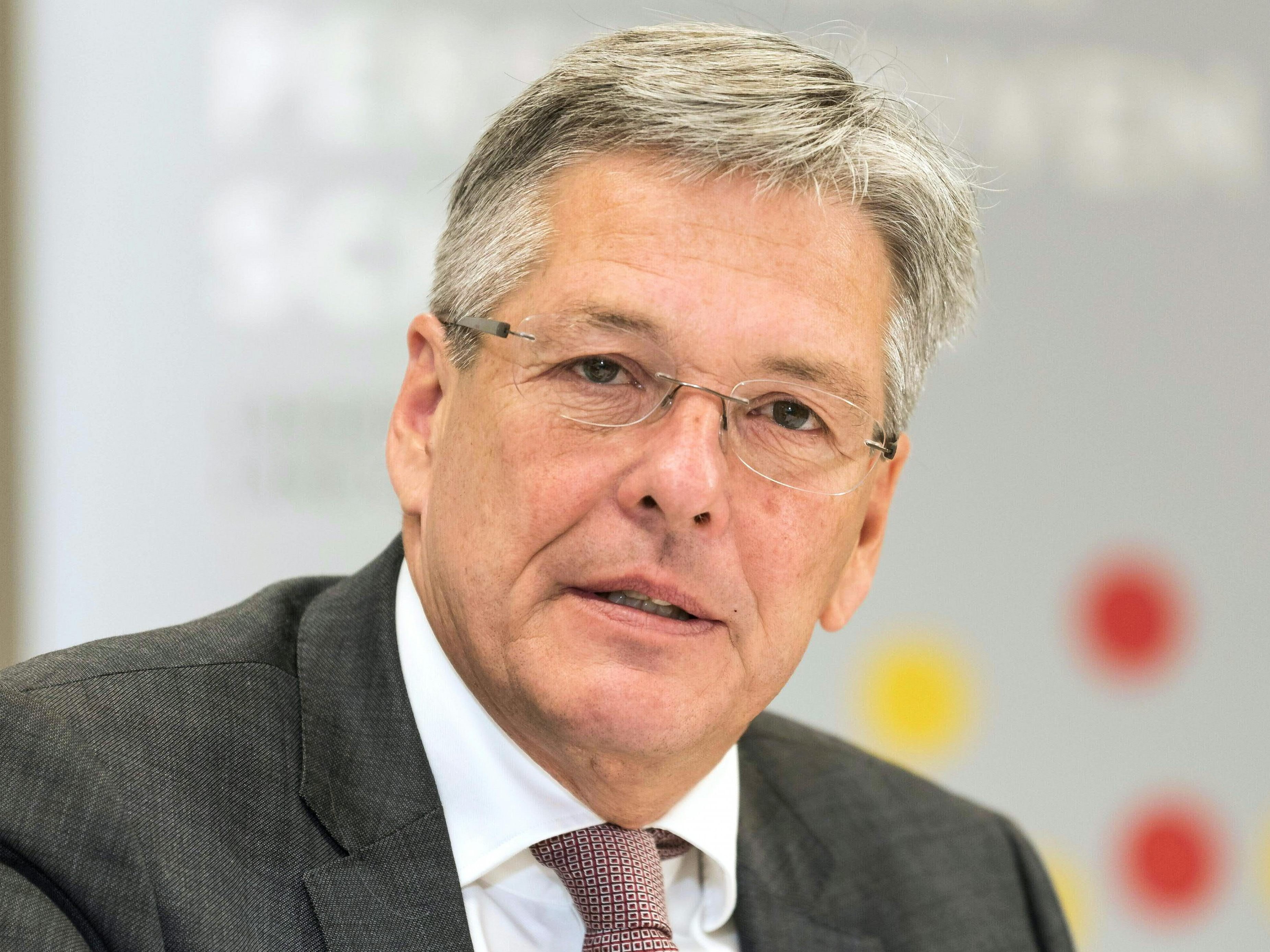 Vor der Kärntner Landtagswahl: SPÖ lässt FPÖ-Radiospot stoppen.