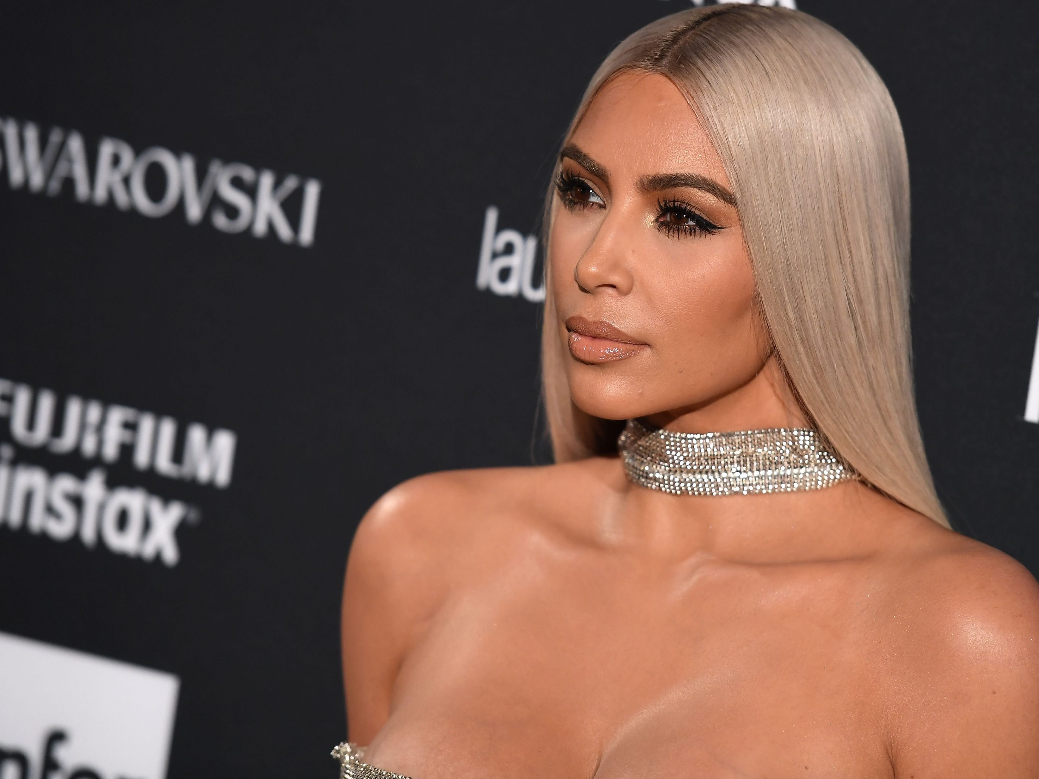 Neuer Wirbel um Kim Kardashian. Neuer Wirbel um Kim Kardashian.