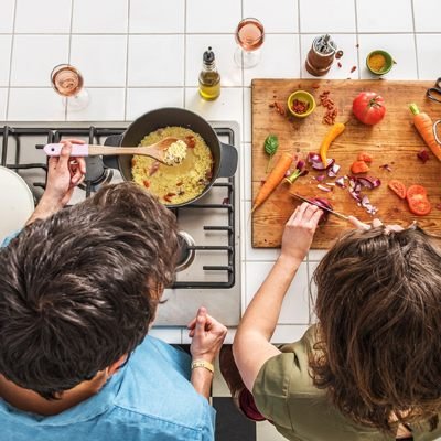 Gemeinsames Kochen ist bei den Österreichern sehr beliebt.