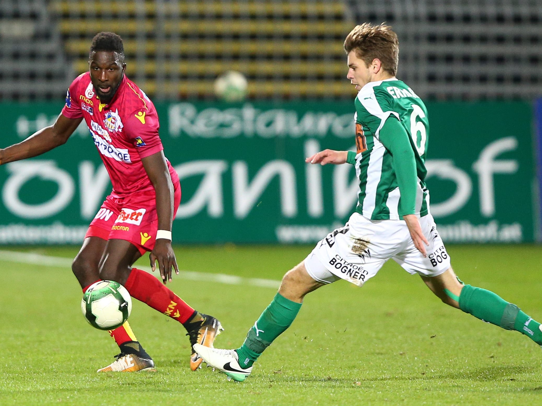 LIVE-Ticker zum Spiel SKN St. Pölten gegen SV Mattersburg ab 18.30 Uhr. LIVE-Ticker zum Spiel SKN St. Pölten gegen SV Mattersburg ab 18.30 Uhr.