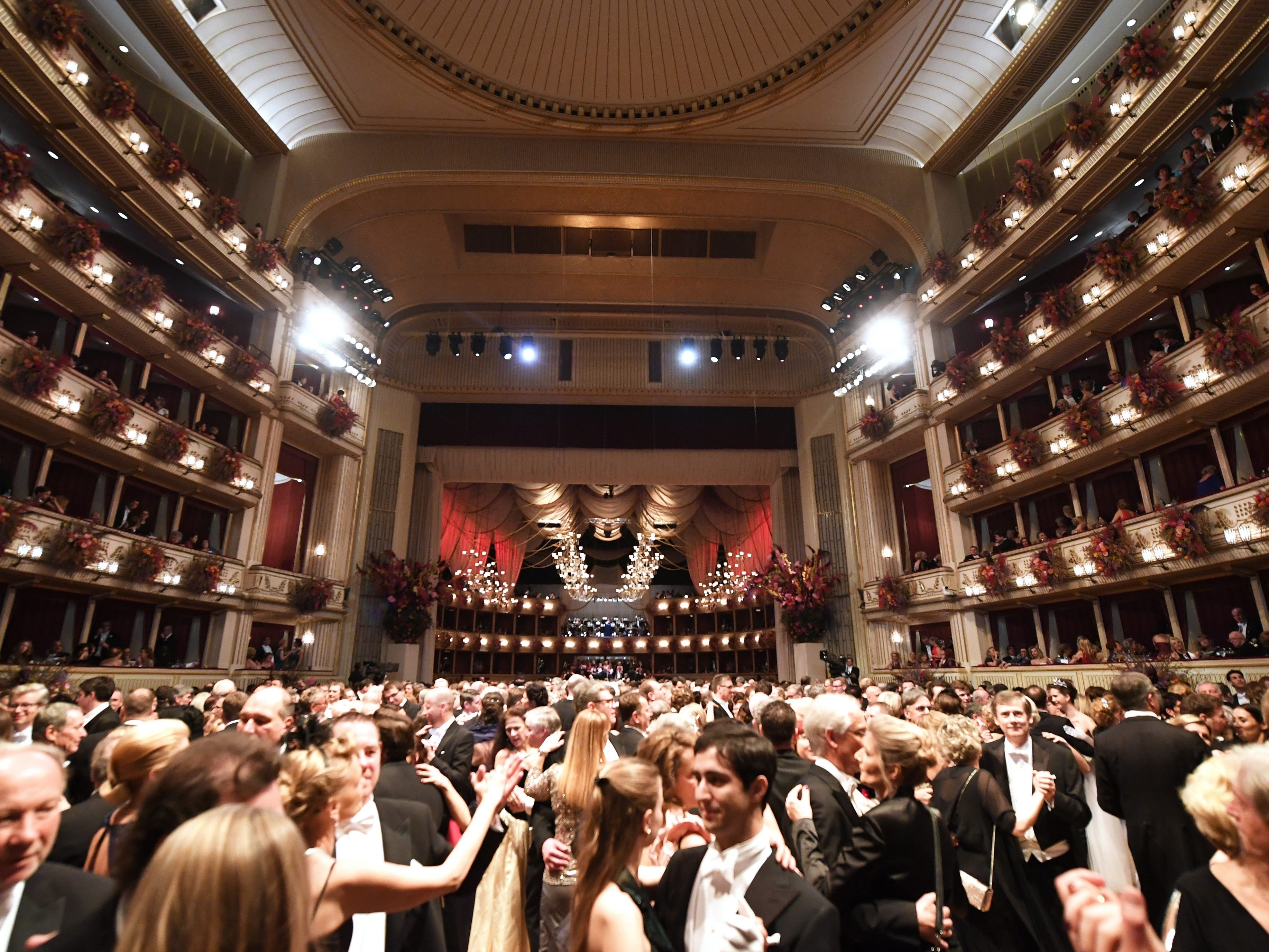 Diese Promis haben sich für den Wiener Opernball angekündigt.