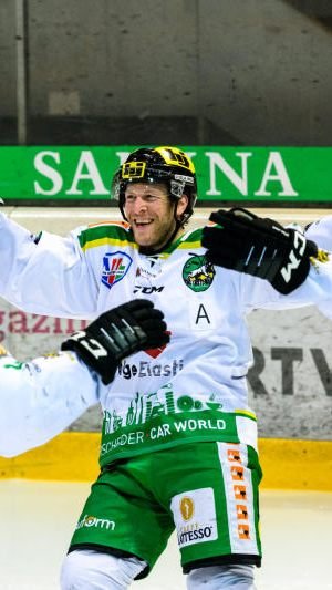 Ein starker EHC Lustenau siegt in Feldkirch 5:4 und darf auf die Play-off-Teilnahme hoffen