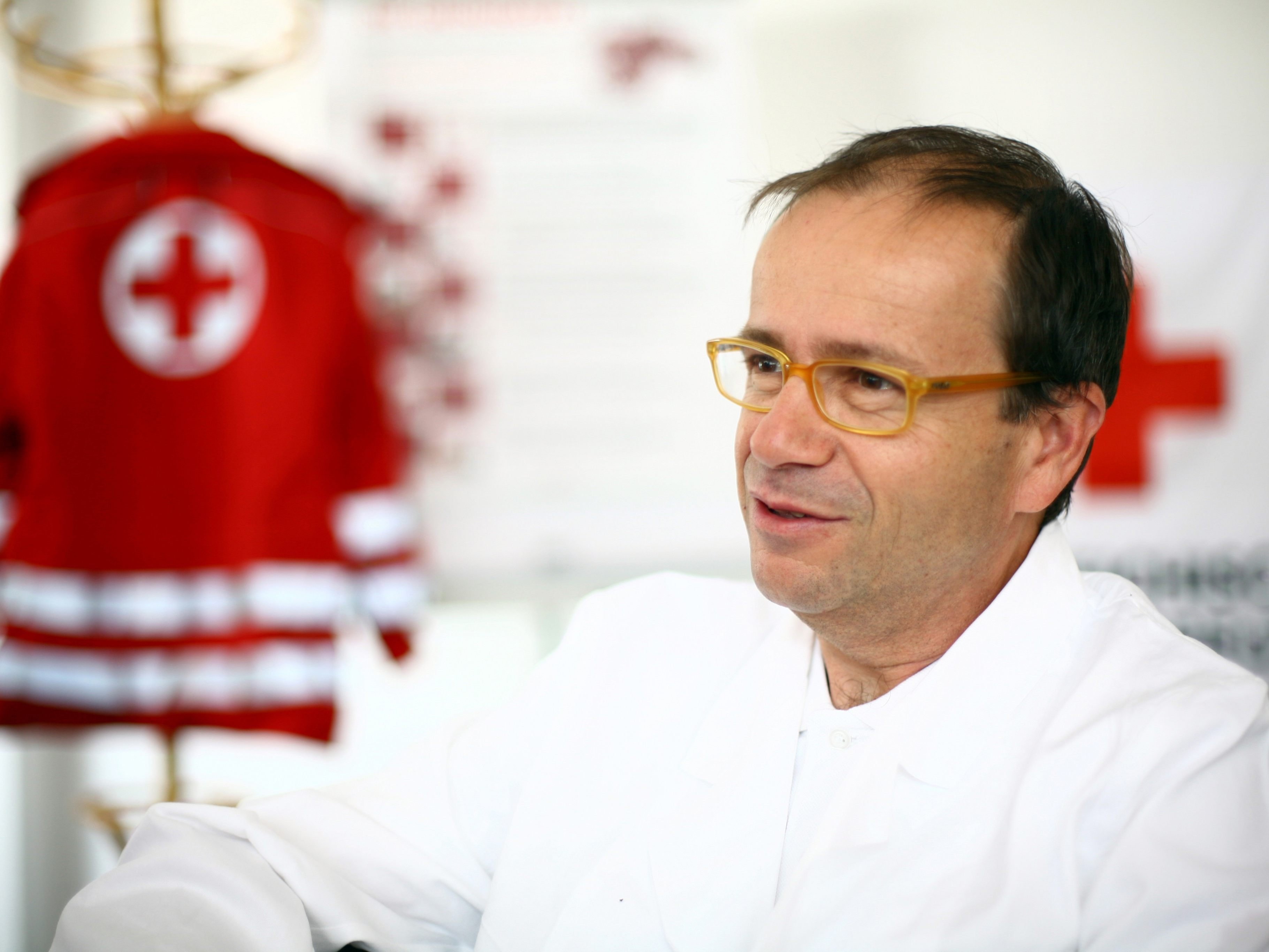 Dr. Wolfgang Schreiber gibt Tipps gegen dei Kälte. Dr. Wolfgang Schreiber gibt Tipps gegen dei Kälte.