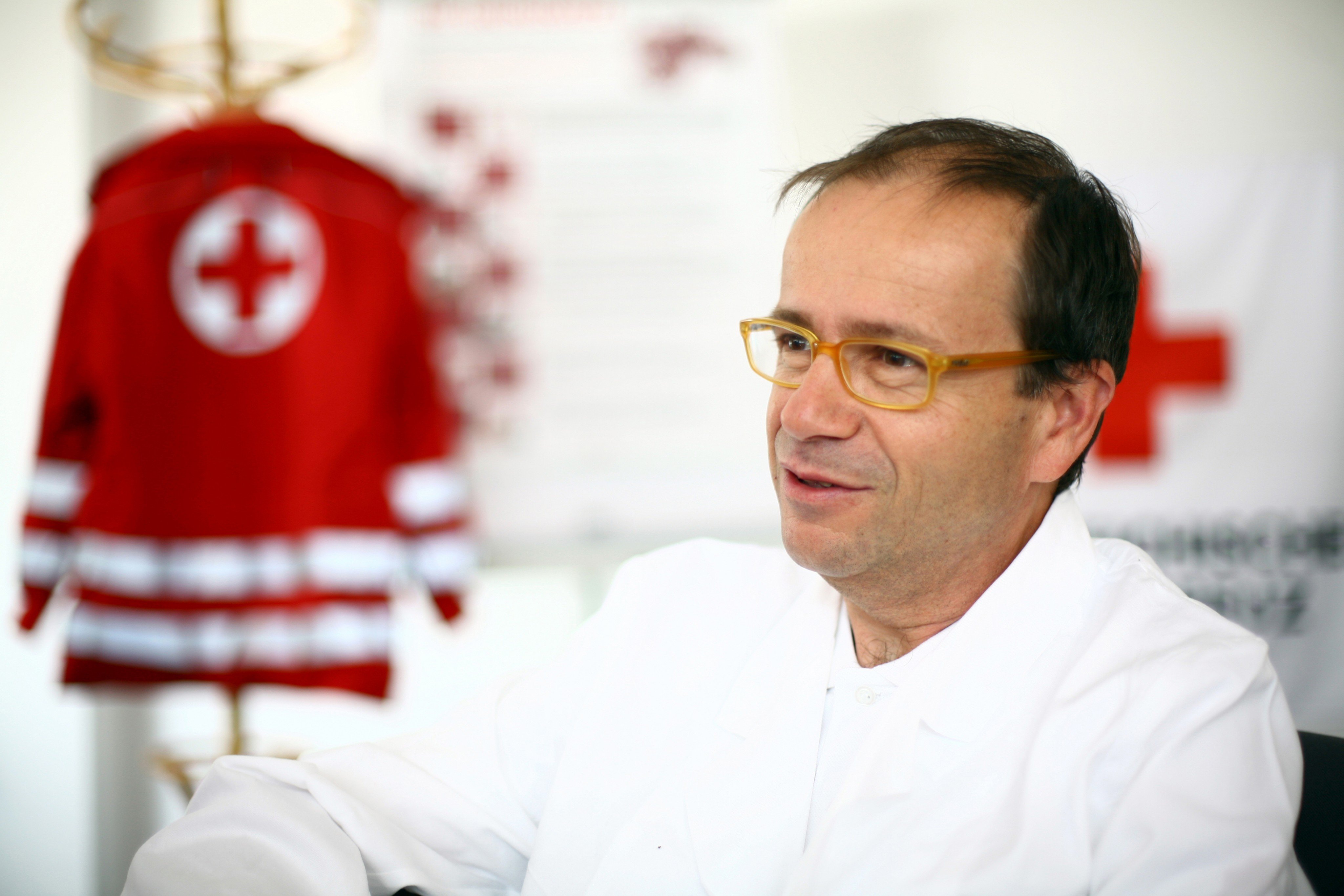 Dr. Wolfgang Schreiber gibt Tipps gegen die Kälte. Dr. Wolfgang Schreiber gibt Tipps gegen die Kälte.