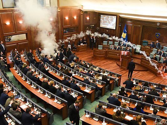 Tränengas-Aktionismus der Opposition im Parlament