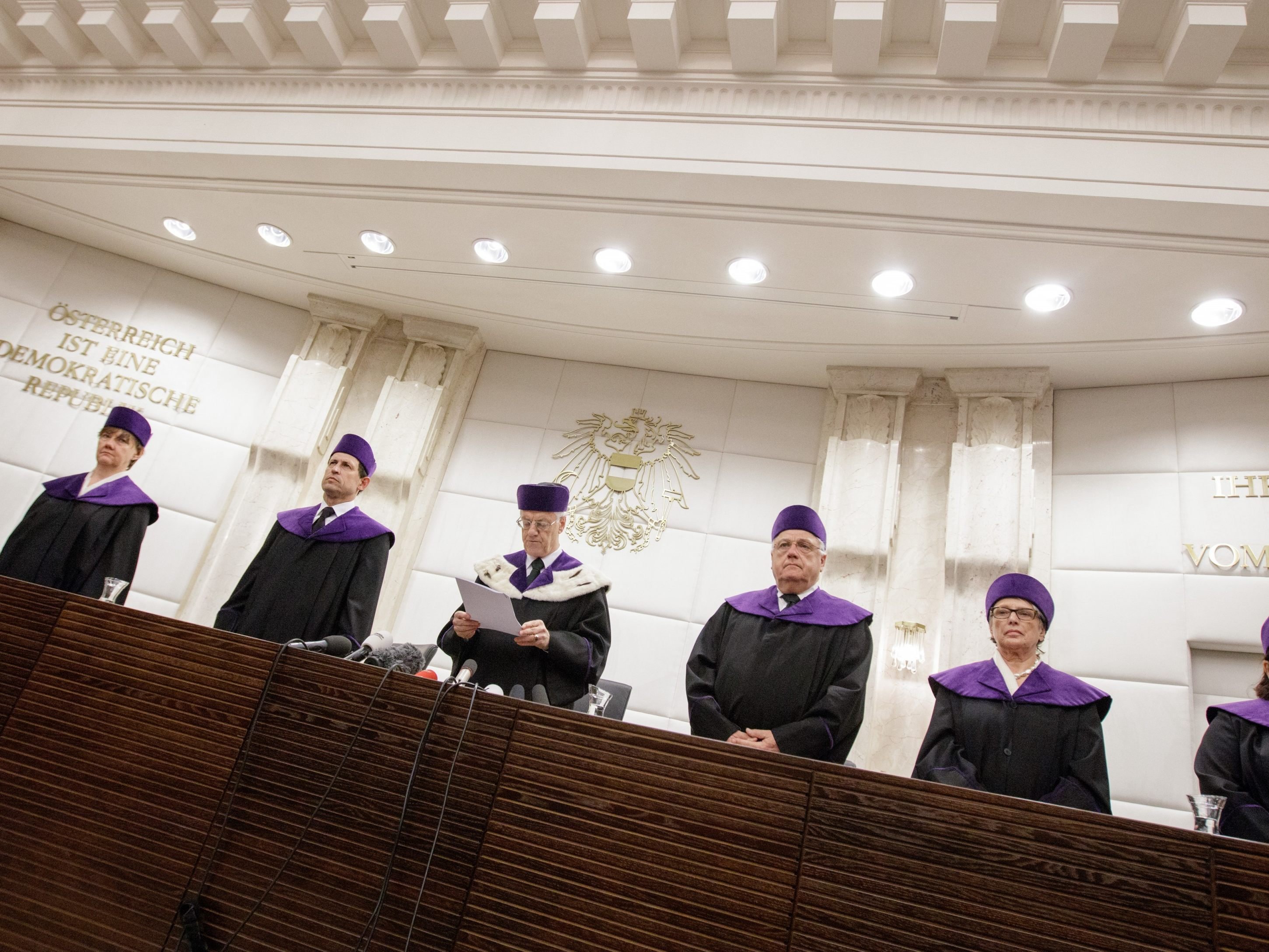 Laut VfGH muss die Nationalratswahl 2017 nicht wiederholt werden.