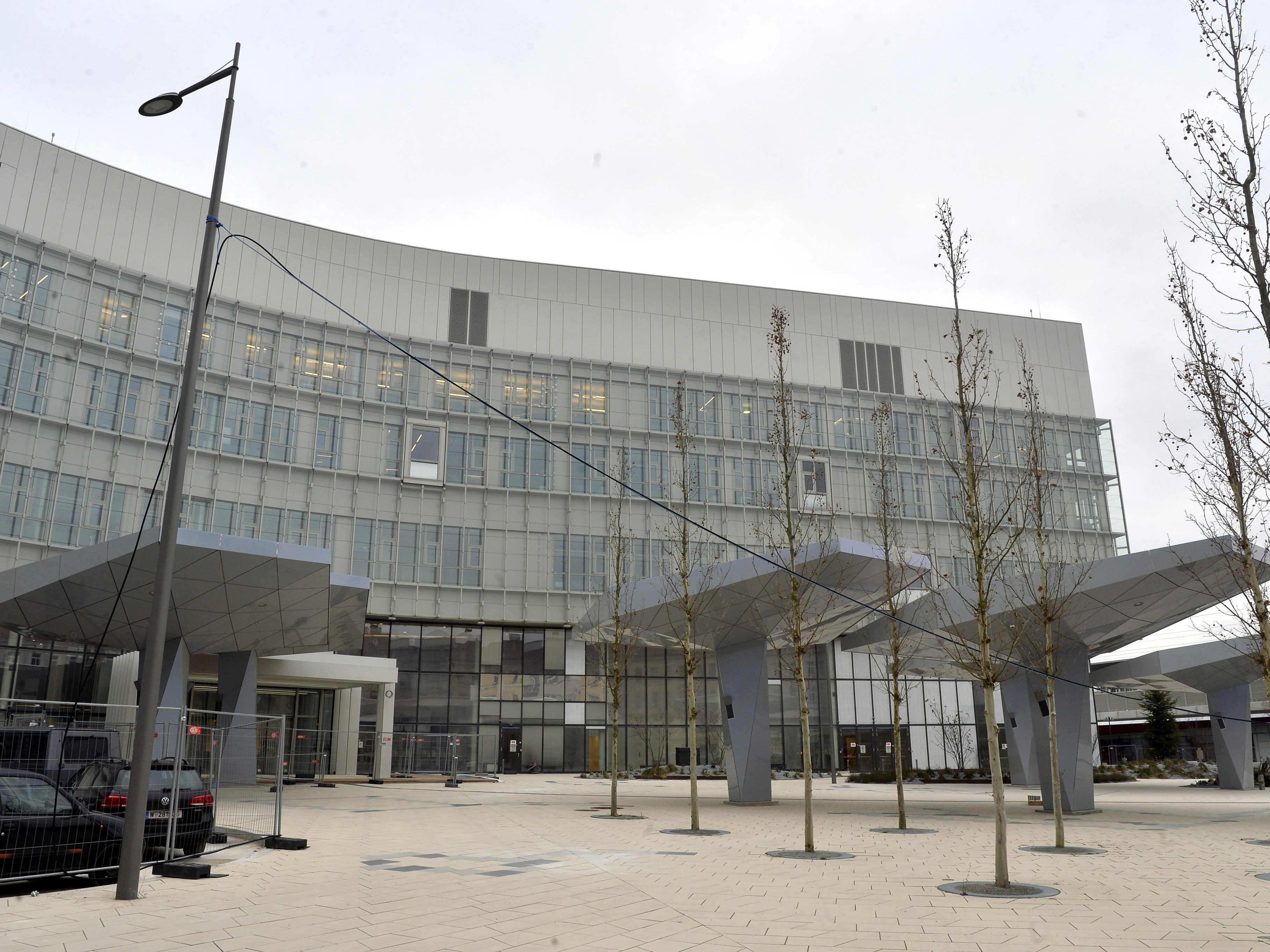 Im Sommer nächsten Jahres soll der erste Patient im KH Nord behandelt werden. Im Sommer nächsten Jahres soll der erste Patient im KH Nord behandelt werden.