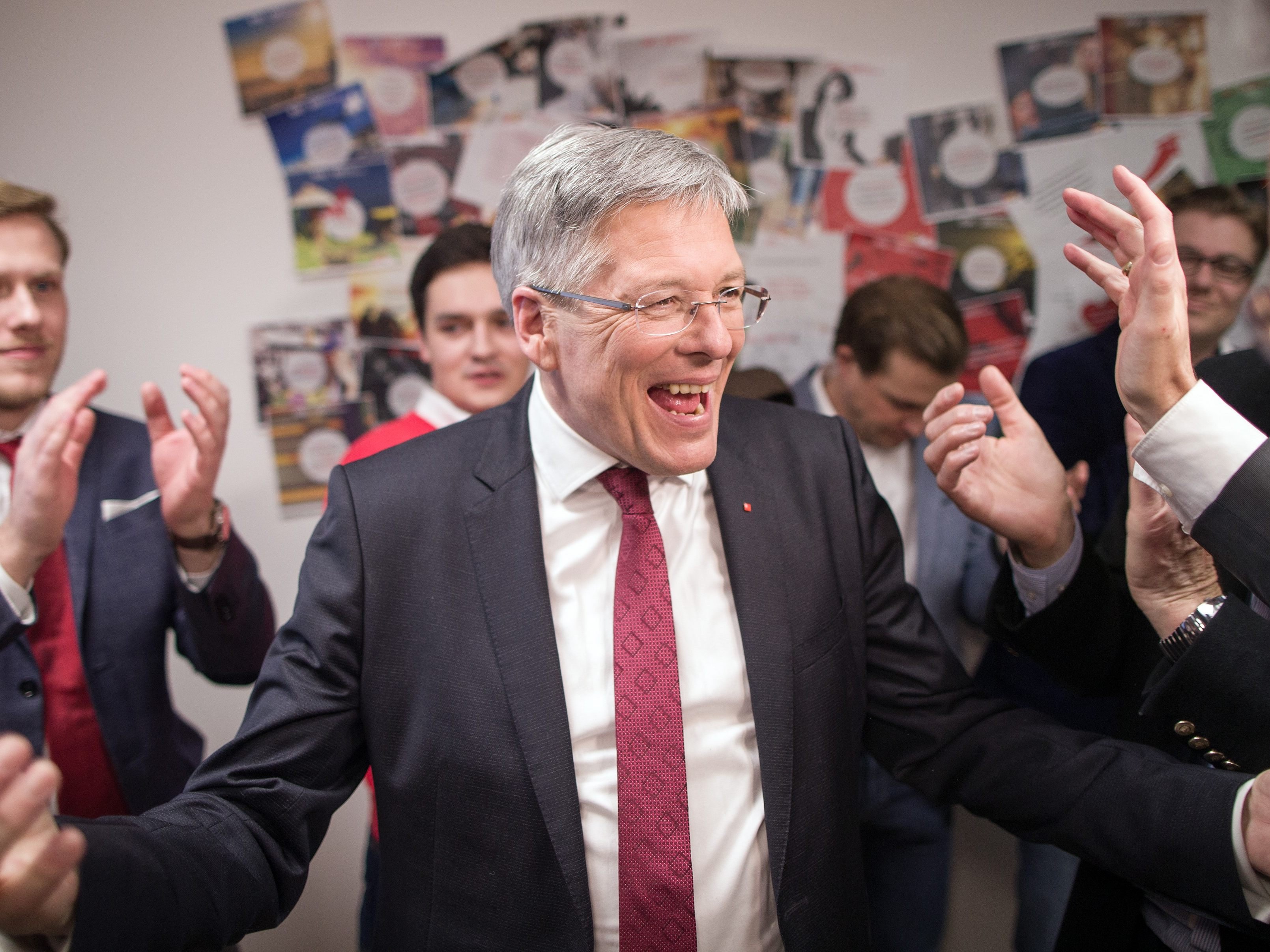 Die SPÖ konnte bei der Landtagswahl in Kärnten ein 18. Mandat holen. Die SPÖ konnte bei der Landtagswahl in Kärnten ein 18. Mandat holen.