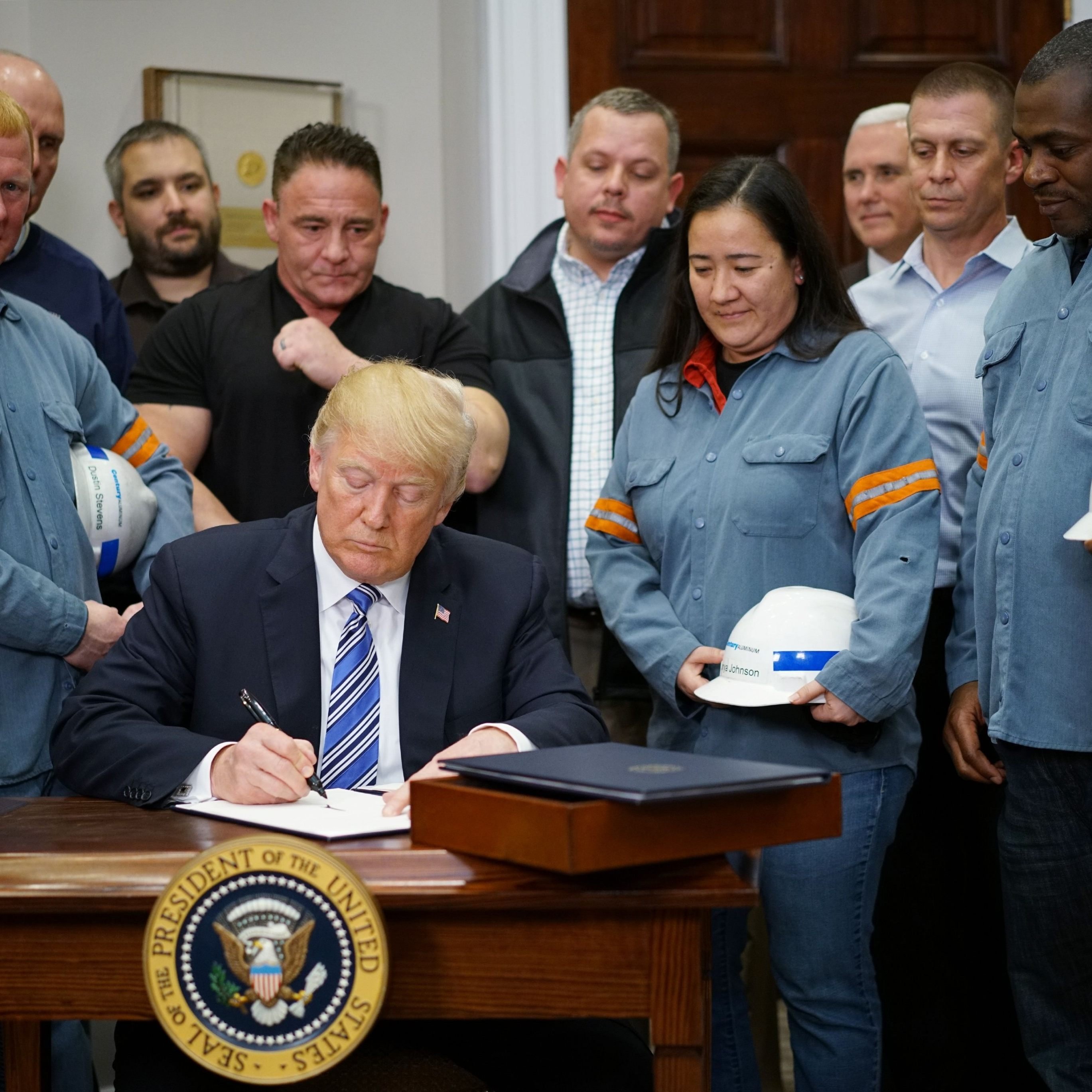 Der angeschlagene US-Präsident will sein Macher-Image polieren.