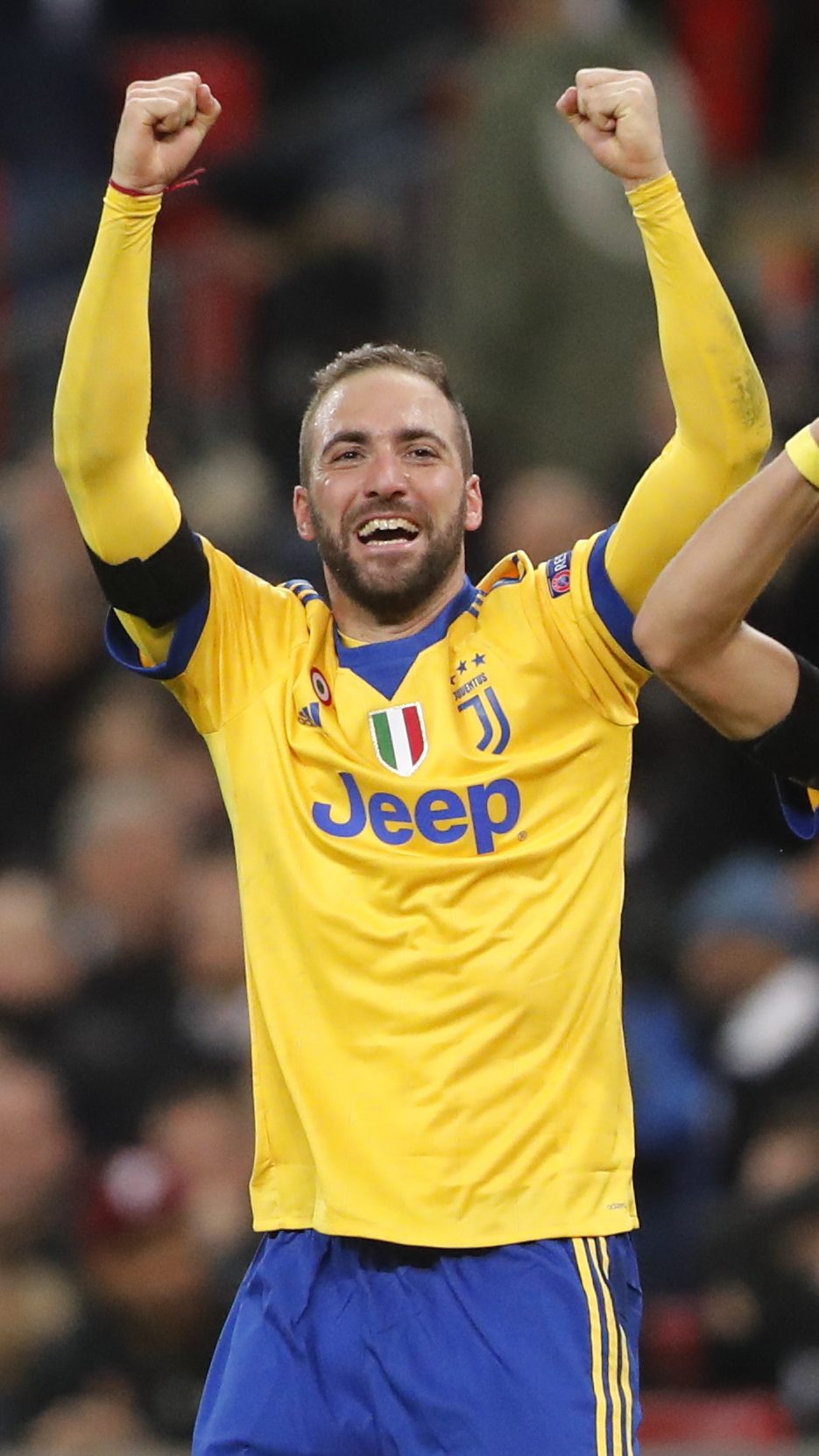 Gonzalo Higuain und Paulo Dybala schossen Juve ins Viertelfinale.
