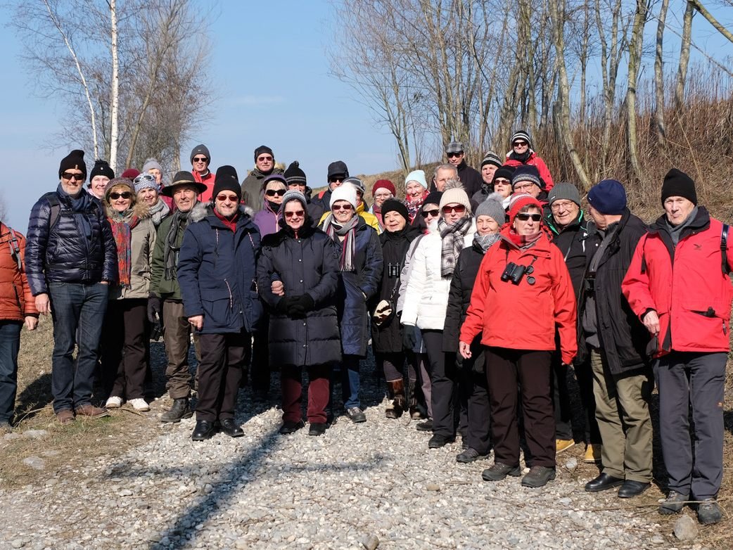 Winterwanderung am Rheindamm