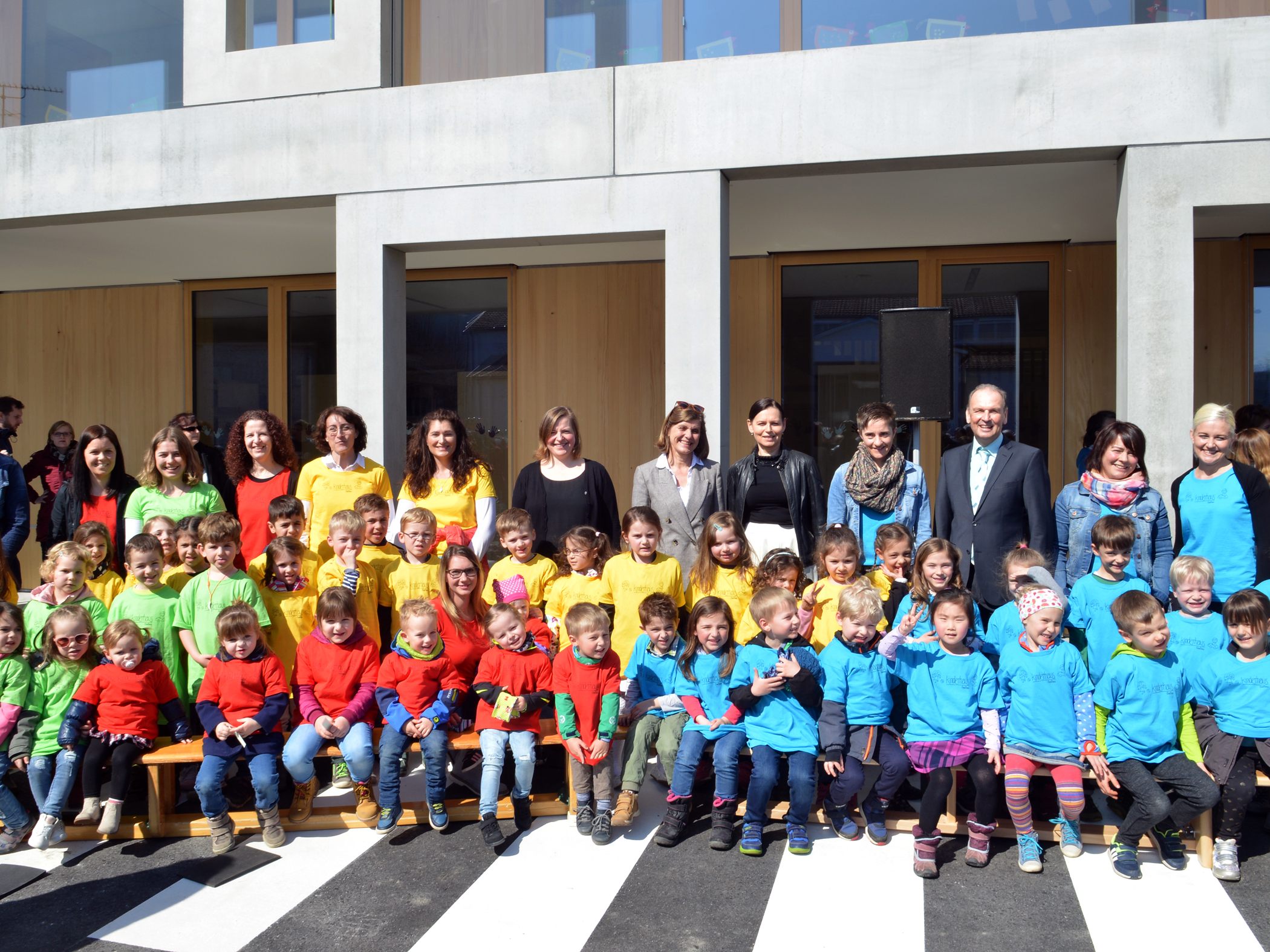 Das Kinderhaus wurde bei perfektem Frühlingswetter eröffnet.