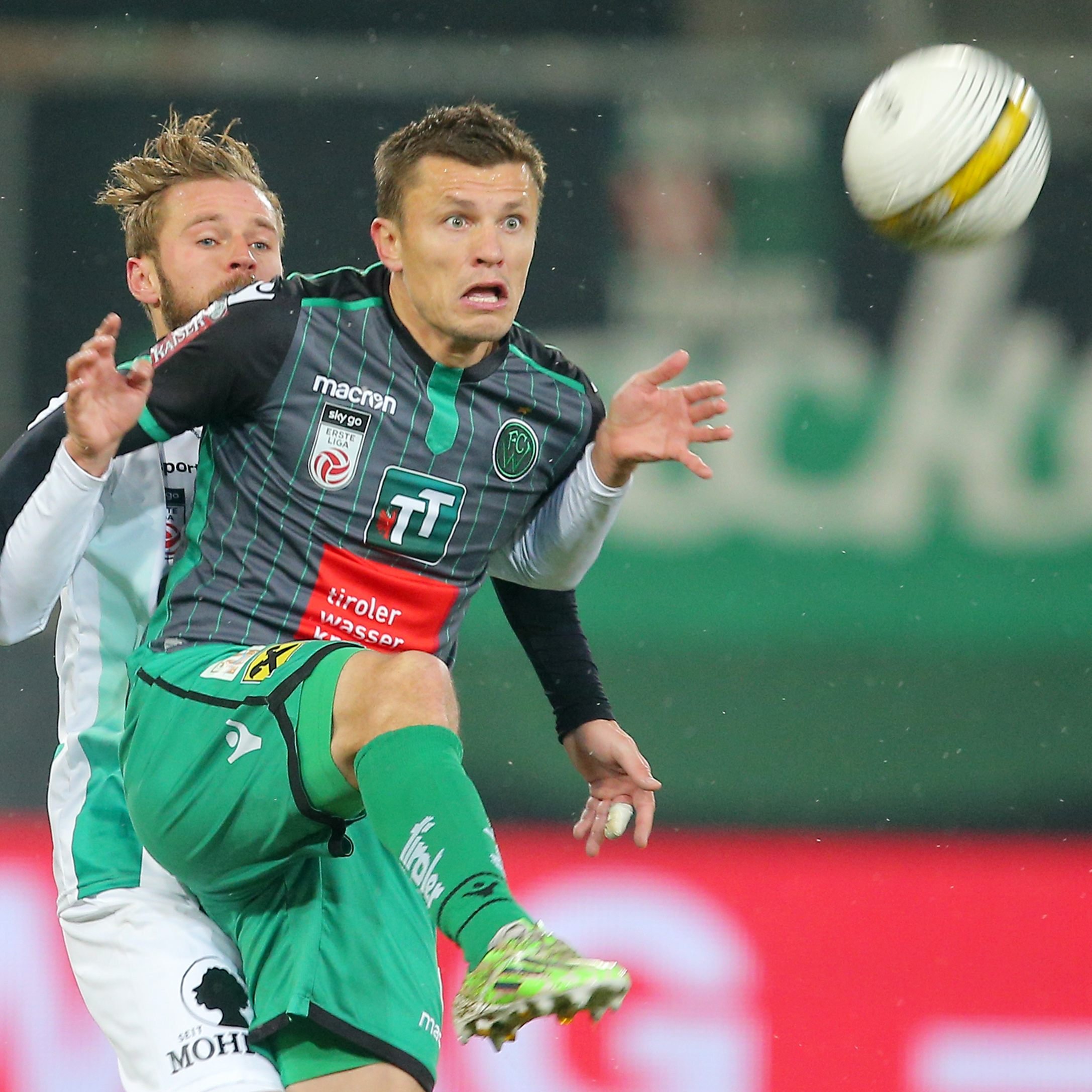 Wacker-Angreifer entschied mit zwei Toren das Derby.