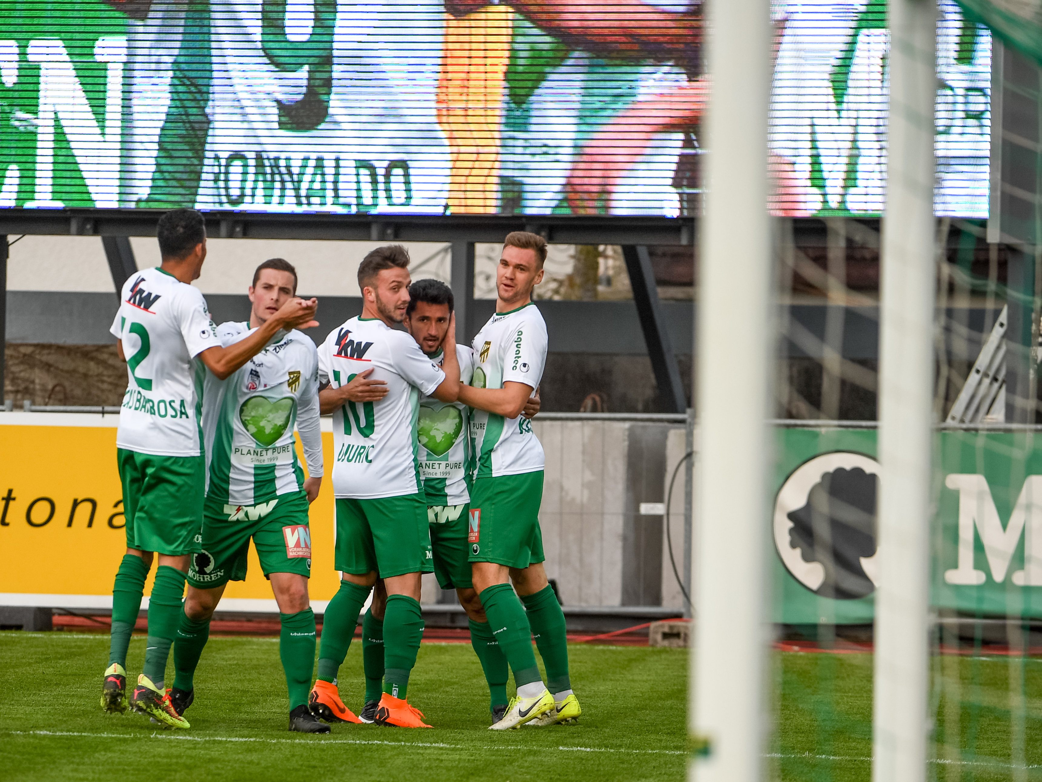 Die Lustenauer jubelten auch im heutigen Heimspiel über einen Sieg.