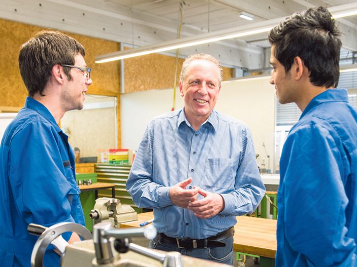 Die Lehre mit Matura ist in den Augen von AK-Präsident Hubert Hämmerle eine „Königsidee“, die leider noch viel zu selten aufgegriffen wird. Foto: Jürgen Gorbach/AK