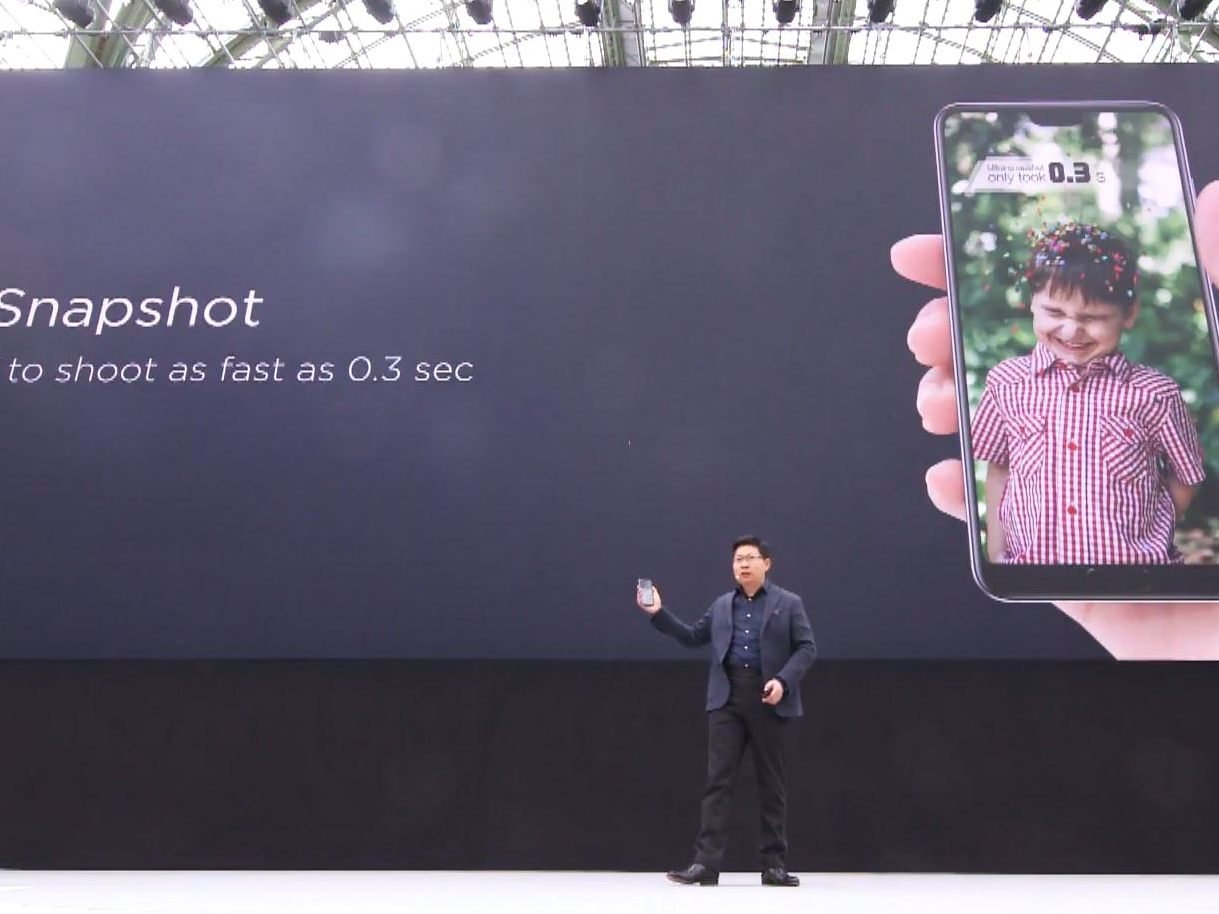 Die Chinesen von Huawei stellen ihre neue P-Serie-Smartphones in Paris vor. Die Chinesen von Huawei stellen ihre neue P-Serie-Smartphones in Paris vor.