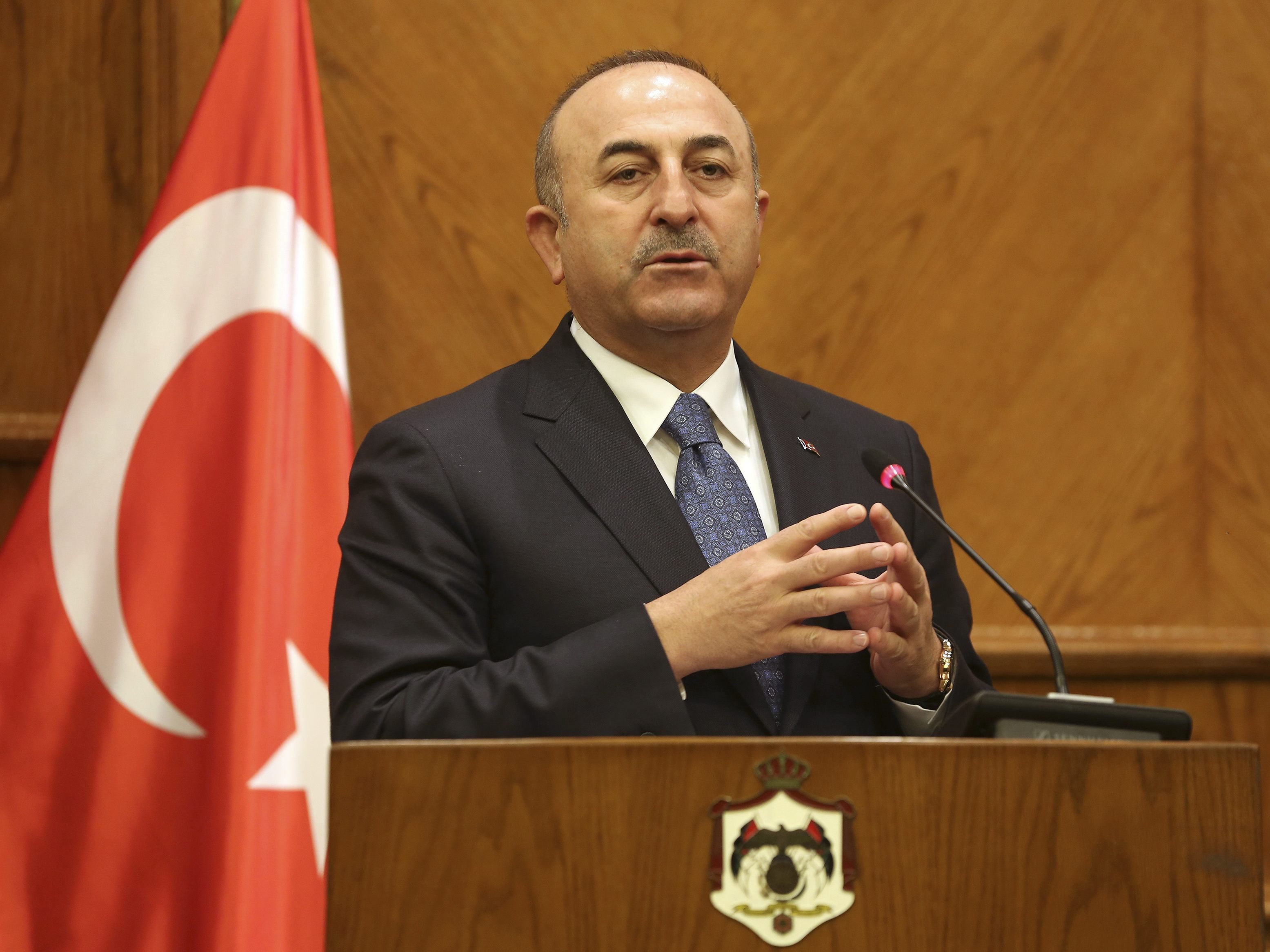 Der türkische Außenminister ist zu Besuch in Wien. Der türkische Außenminister ist zu Besuch in Wien.
