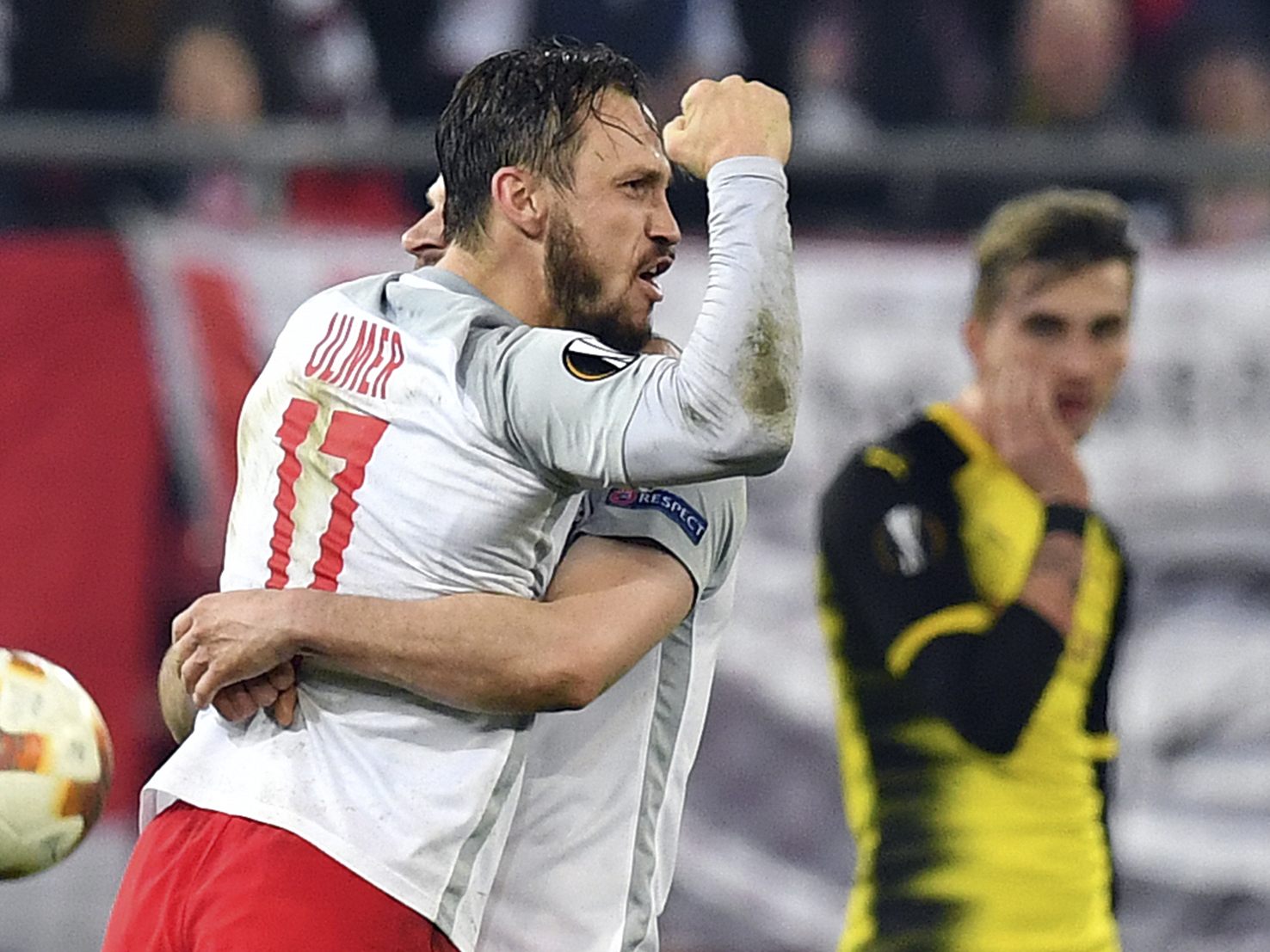RB Salzburg konnte überraschend Borussia Dortmund im Achtelfinale der Europa League eliminieren. RB Salzburg konnte überraschend Borussia Dortmund im Achtelfinale der Europa League eliminieren.
