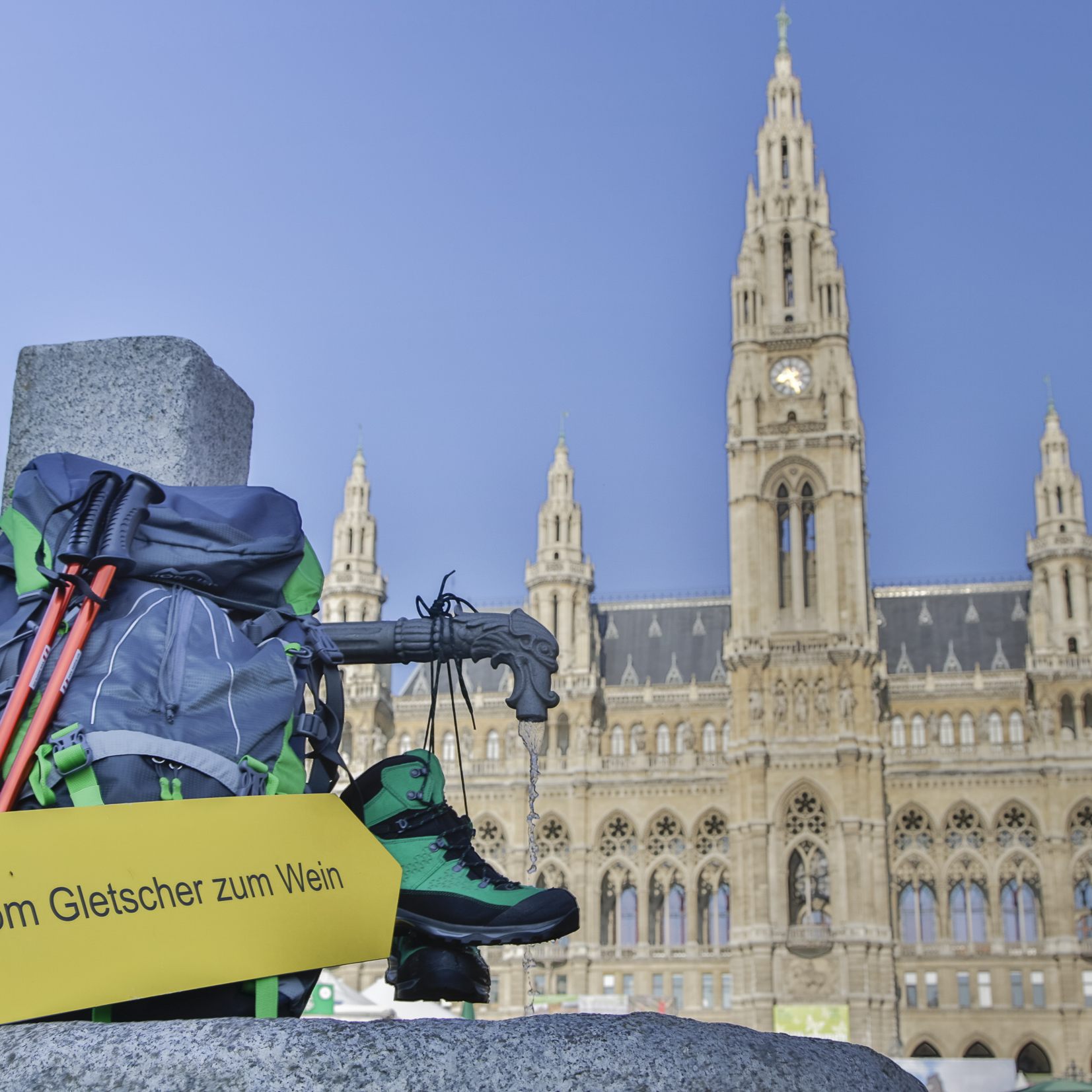 Vor dem Wiener Rathausplatz geht bald wieder beim Steiermark-Frühling die Post ab
