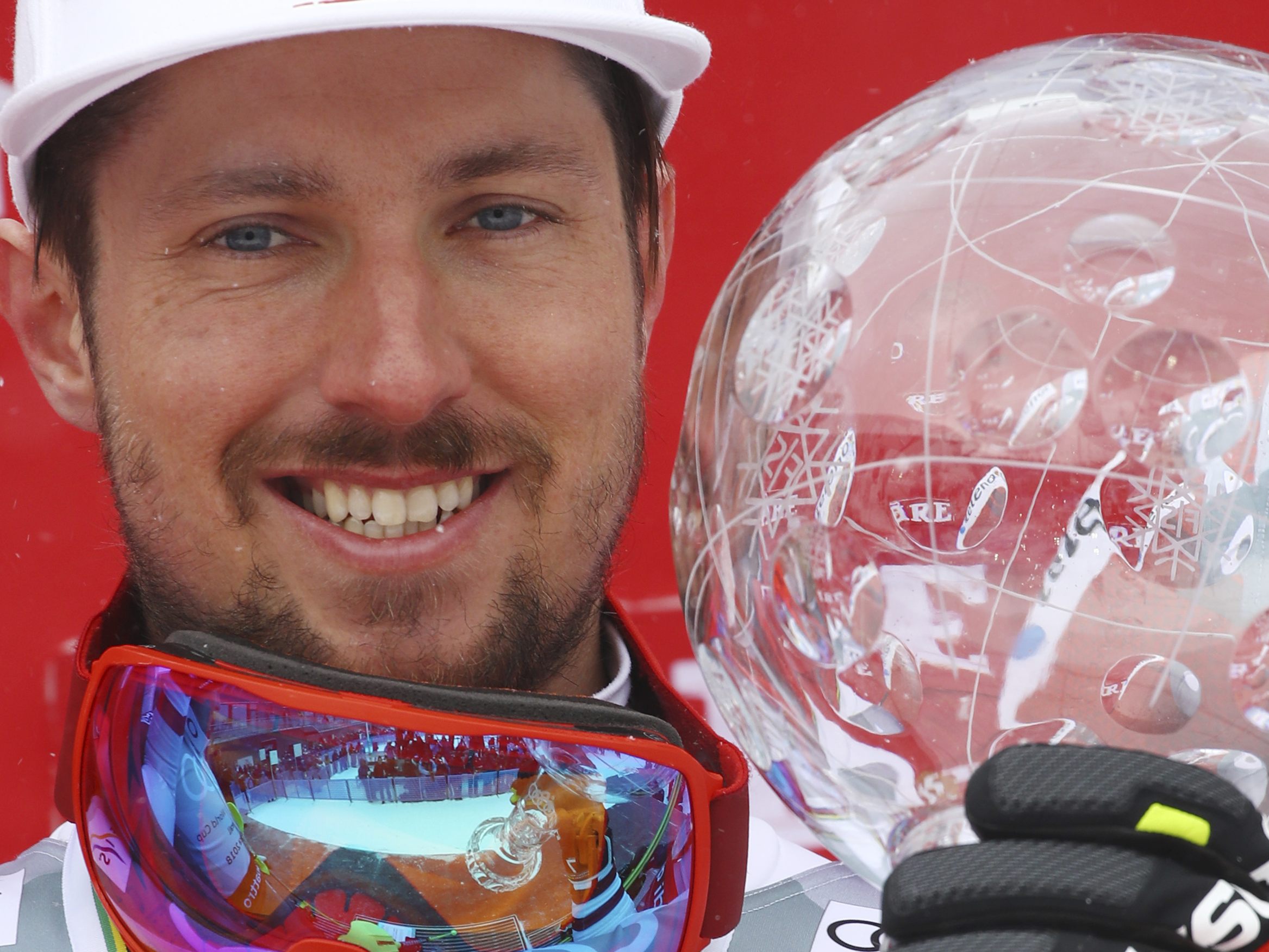 Marcel Hirscher tritt um 11 Uhr vor die Presse. Marcel Hirscher tritt um 11 Uhr vor die Presse.