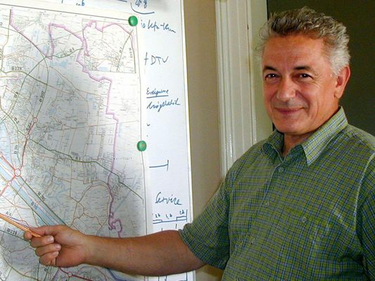 Hermann Knoflacher sorgte mit einem Interview über die Wiener Verkehrspolitik für Aufsehen. Hermann Knoflacher sorgte mit einem Interview über die Wiener Verkehrspolitik für Aufsehen.