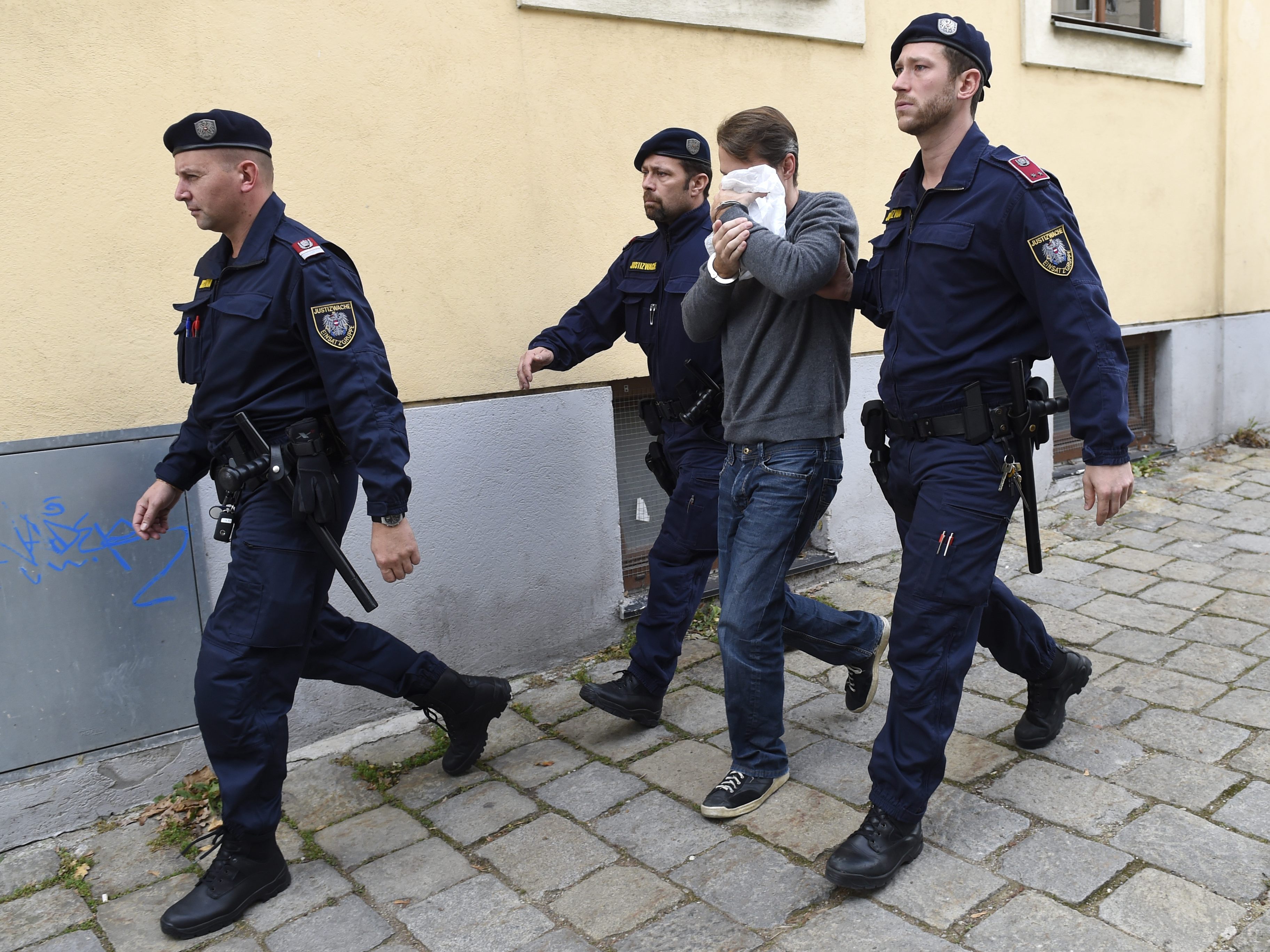Die Geschworenen sprachen den angeblichen Schützen bereits im November frei. Die Geschworenen sprachen den angeblichen Schützen bereits im November frei.