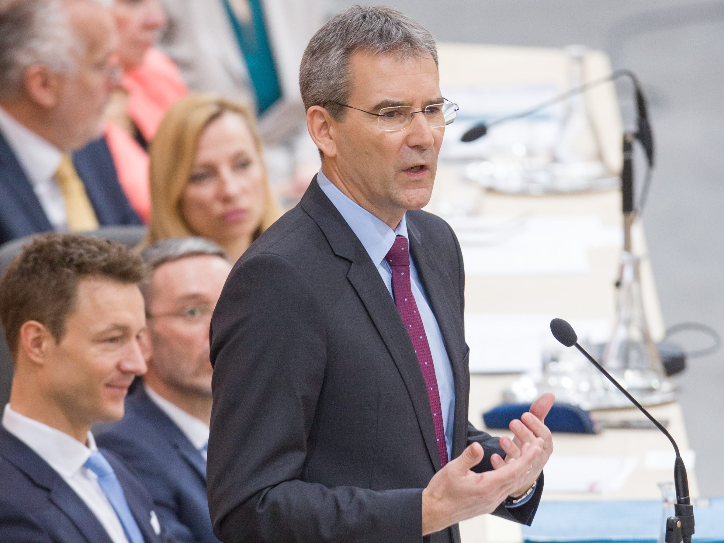 Hartwig Löger präsentiert das Budget der Regierung. Hartwig Löger präsentiert das Budget der Regierung.