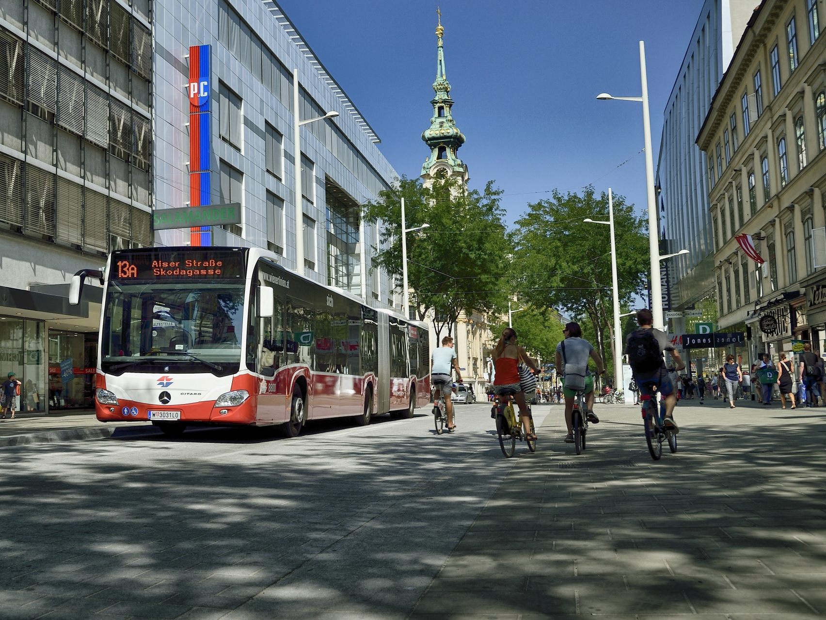 Deie Buslinie 13A ist von den Umbauarbeiten nicht betroffen. Deie Buslinie 13A ist von den Umbauarbeiten nicht betroffen.
