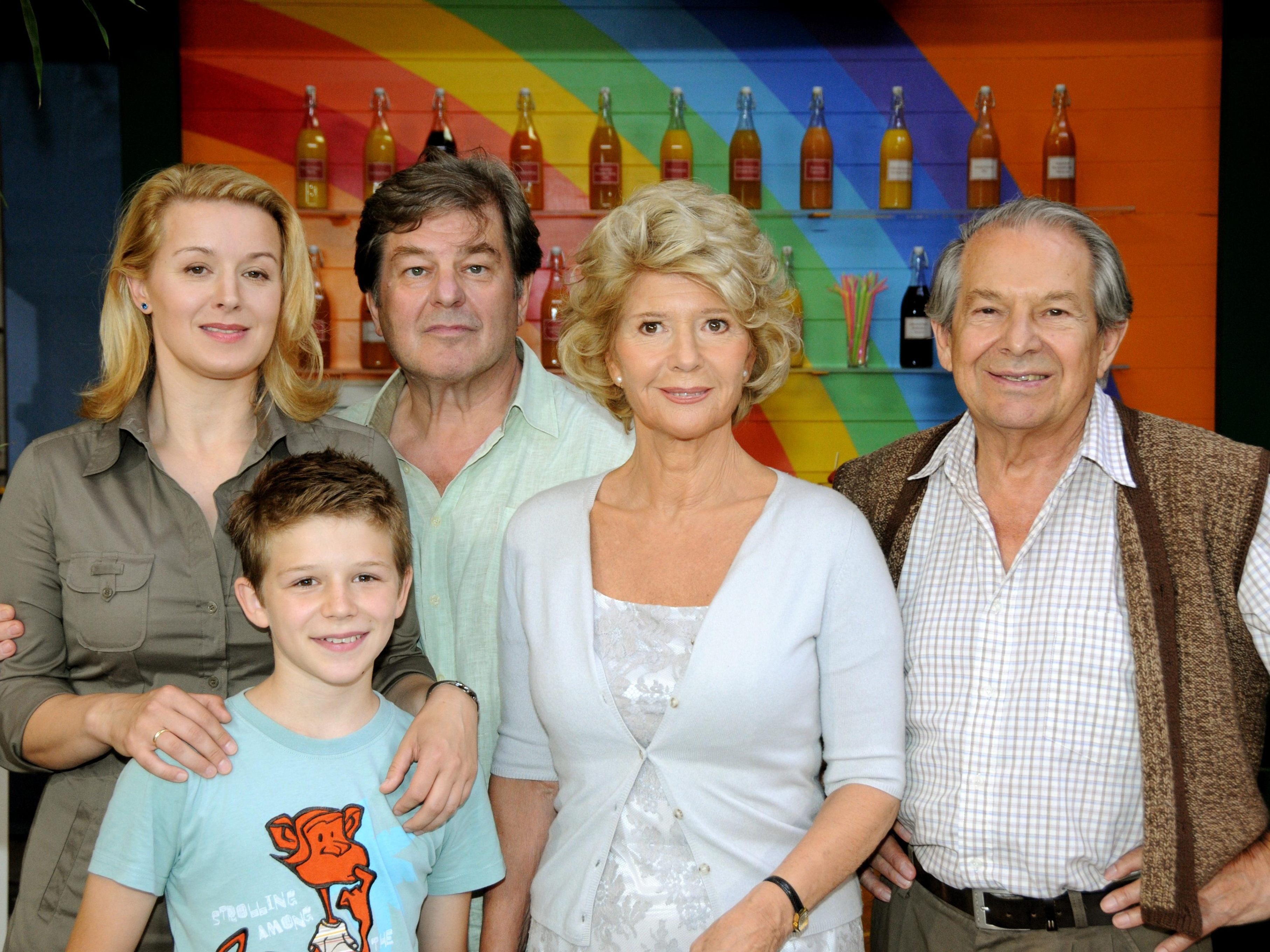 Schauspieler Erich Padelewski (ganz rechts) bei der ORF-Produktion "Annas zweite Chance".