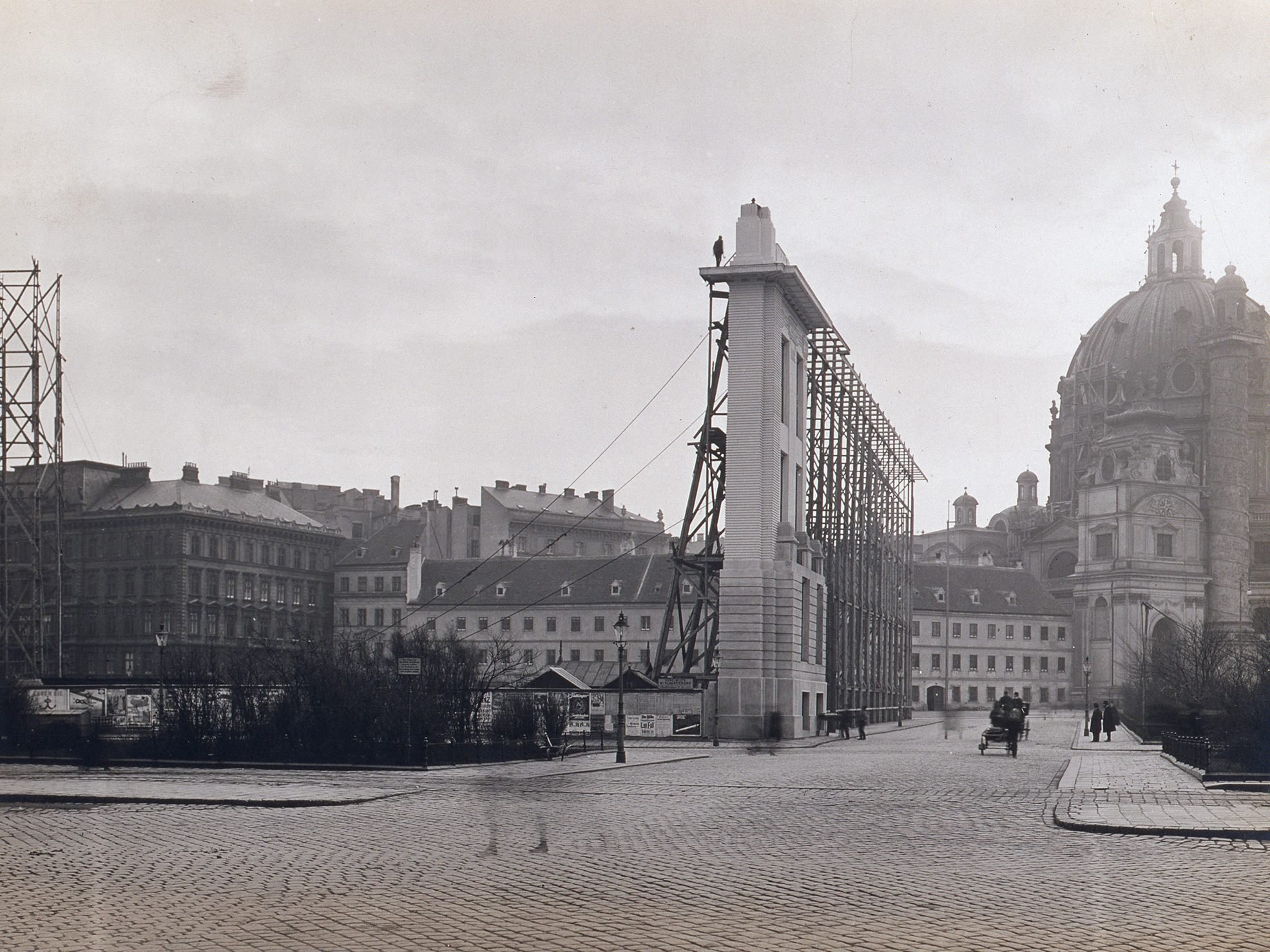 Im Wien Museum ist eine große Schau anlässlich Otto Wagners 100. Geburtstag zu sehen.