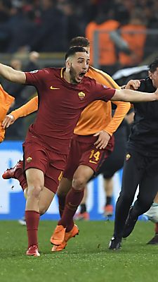 Manolas lässt sich für Romas 3:0 feiern