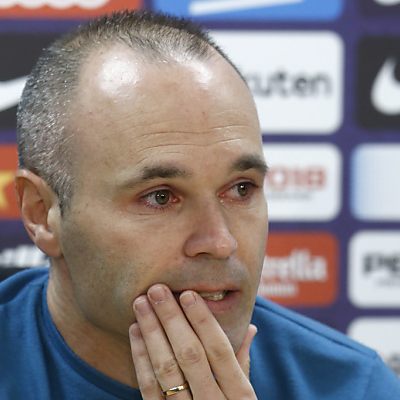 Iniesta war bei der Bekanntgabe sichtlich gerührt