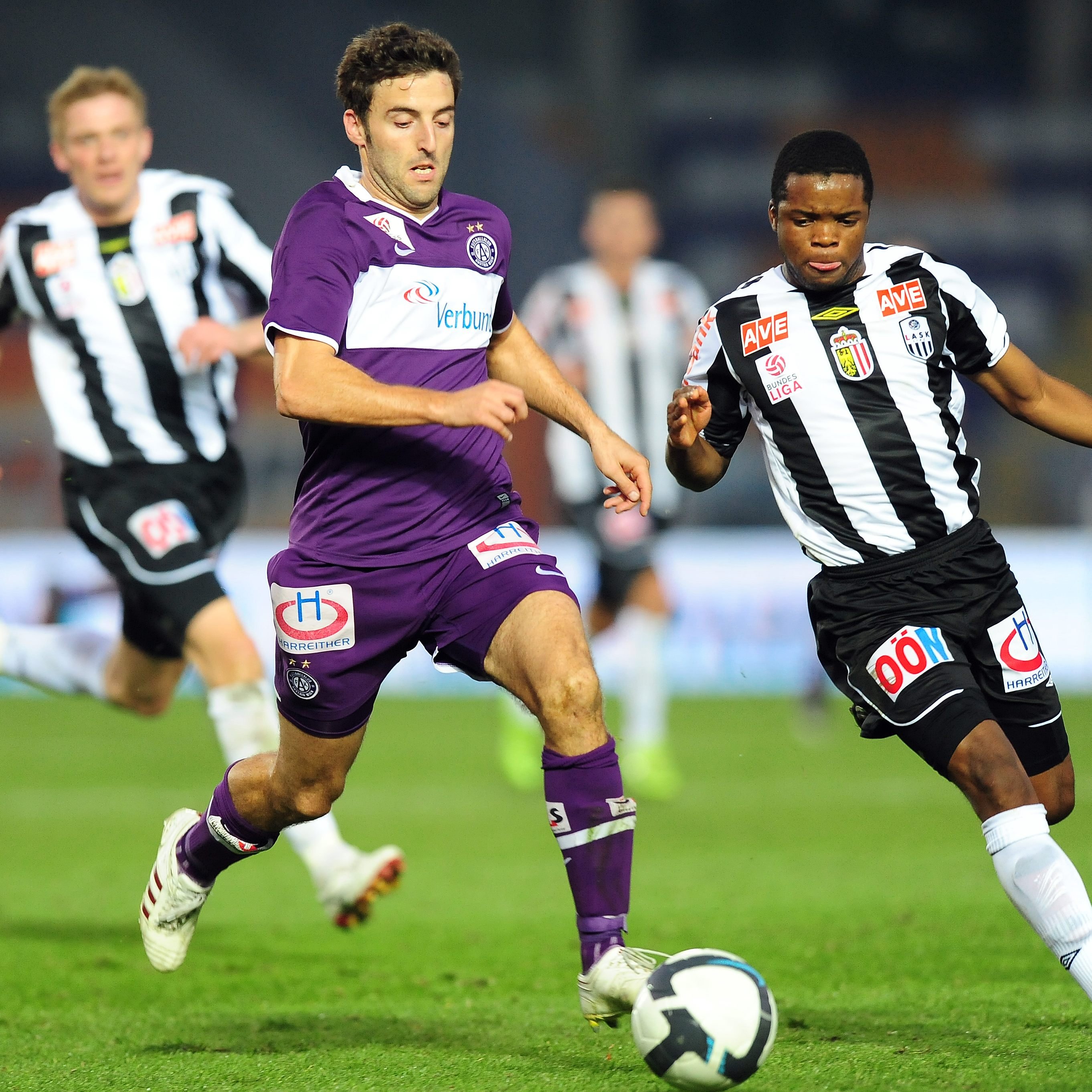 LIVE-Ticker zum Spiel LASK Linz gegen FK Austria Wien ab 18.30 Uhr.