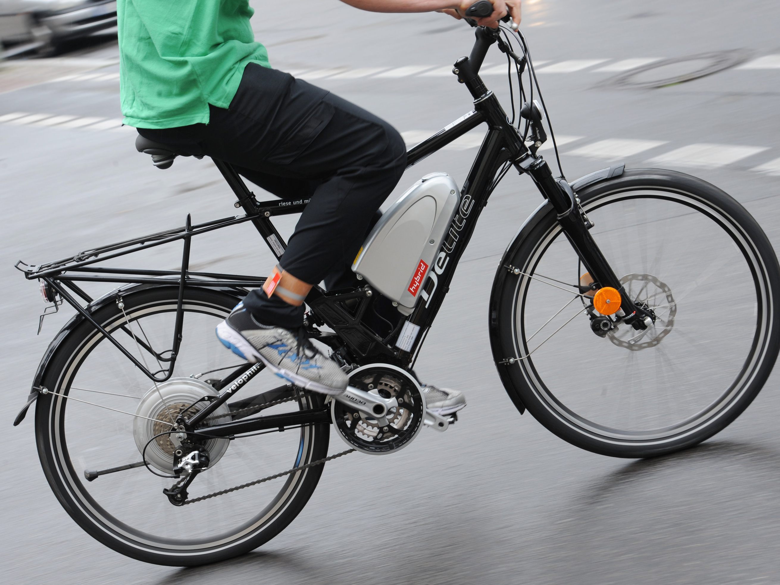 Der E-Bike-Fahrer wurde unbestimmten Grades verletzt./Symbolbild Der E-Bike-Fahrer wurde unbestimmten Grades verletzt./Symbolbild