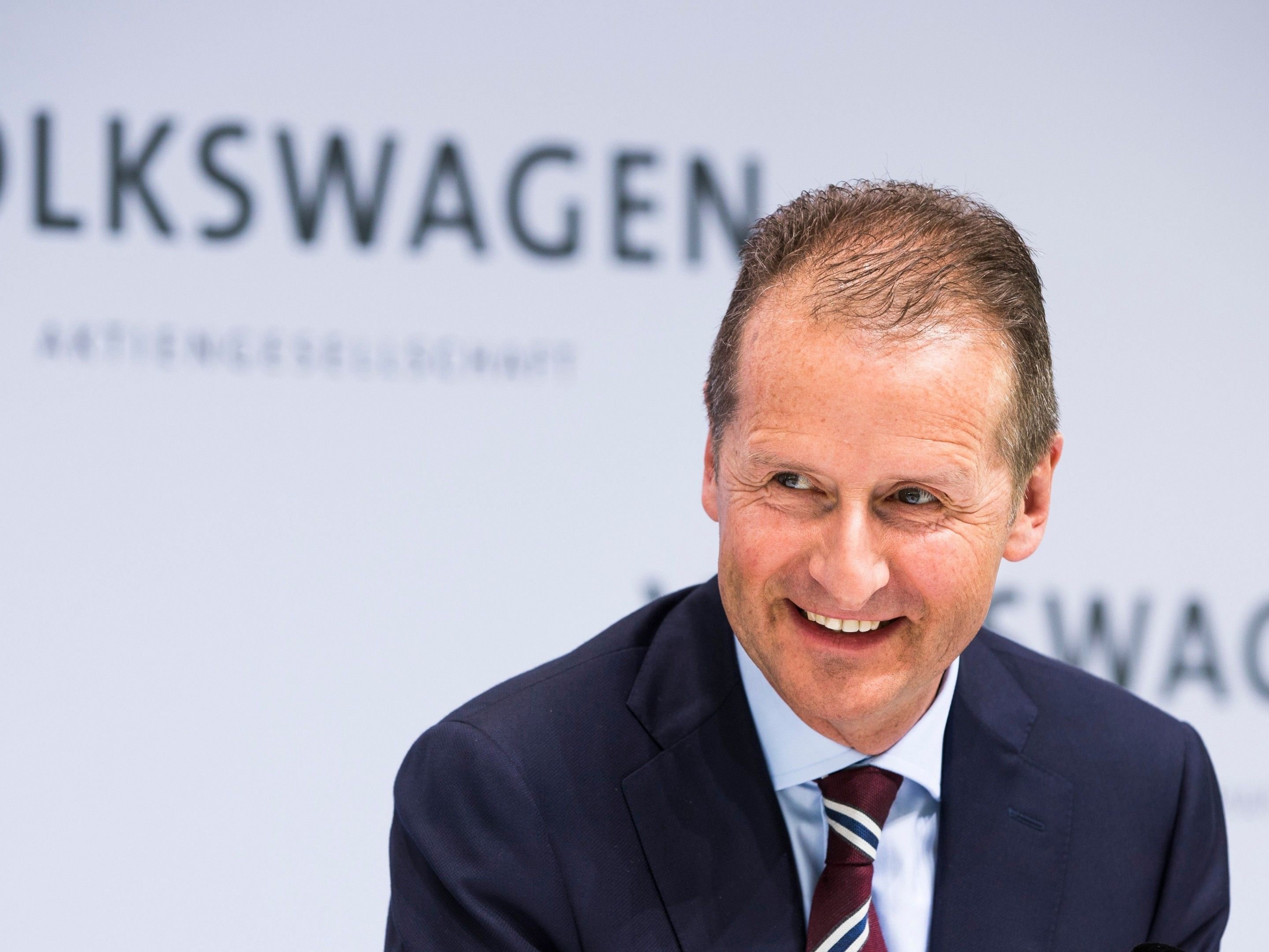 Diess ersetzt Müller. Diess ersetzt Müller.