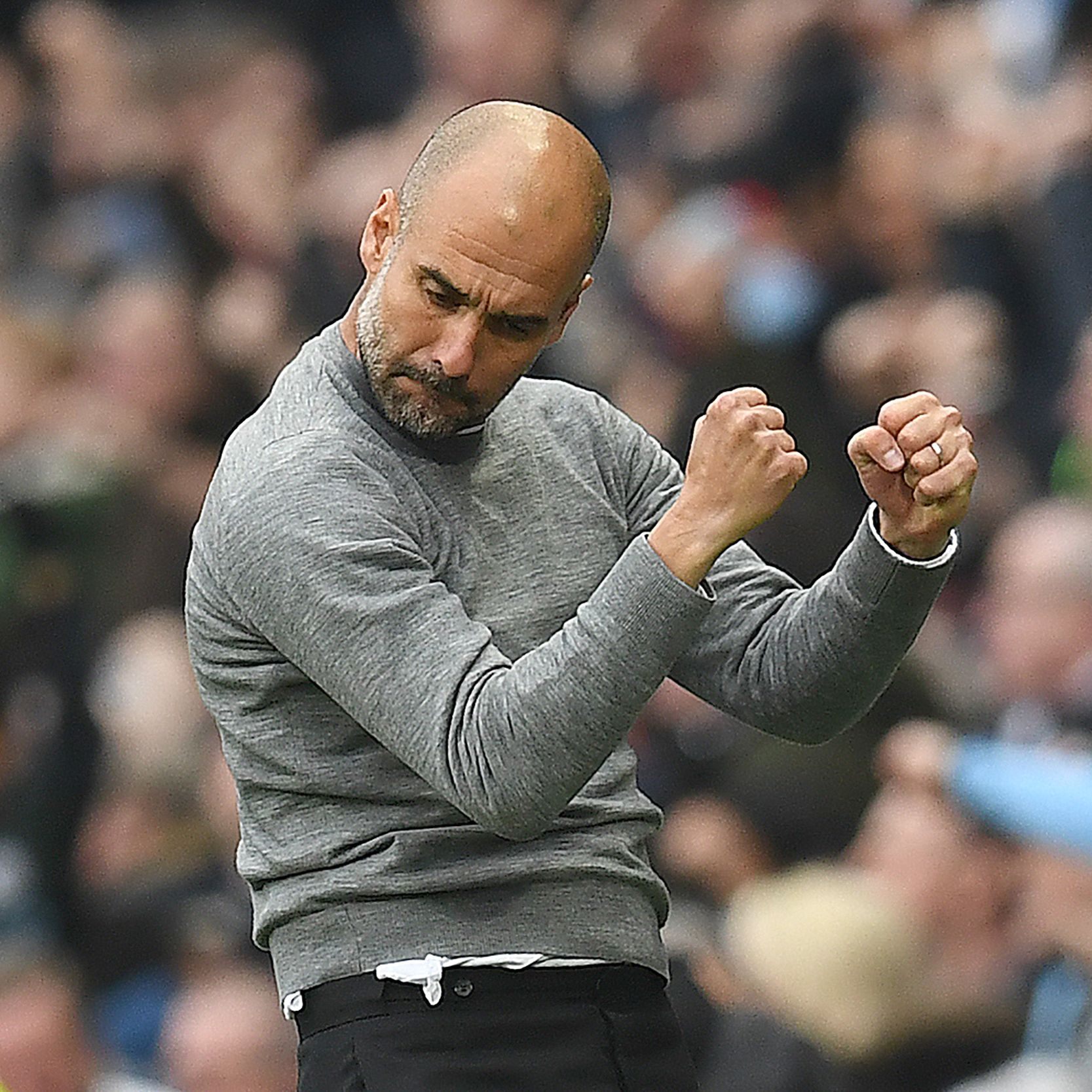 Manchester City ist englischer Meister.