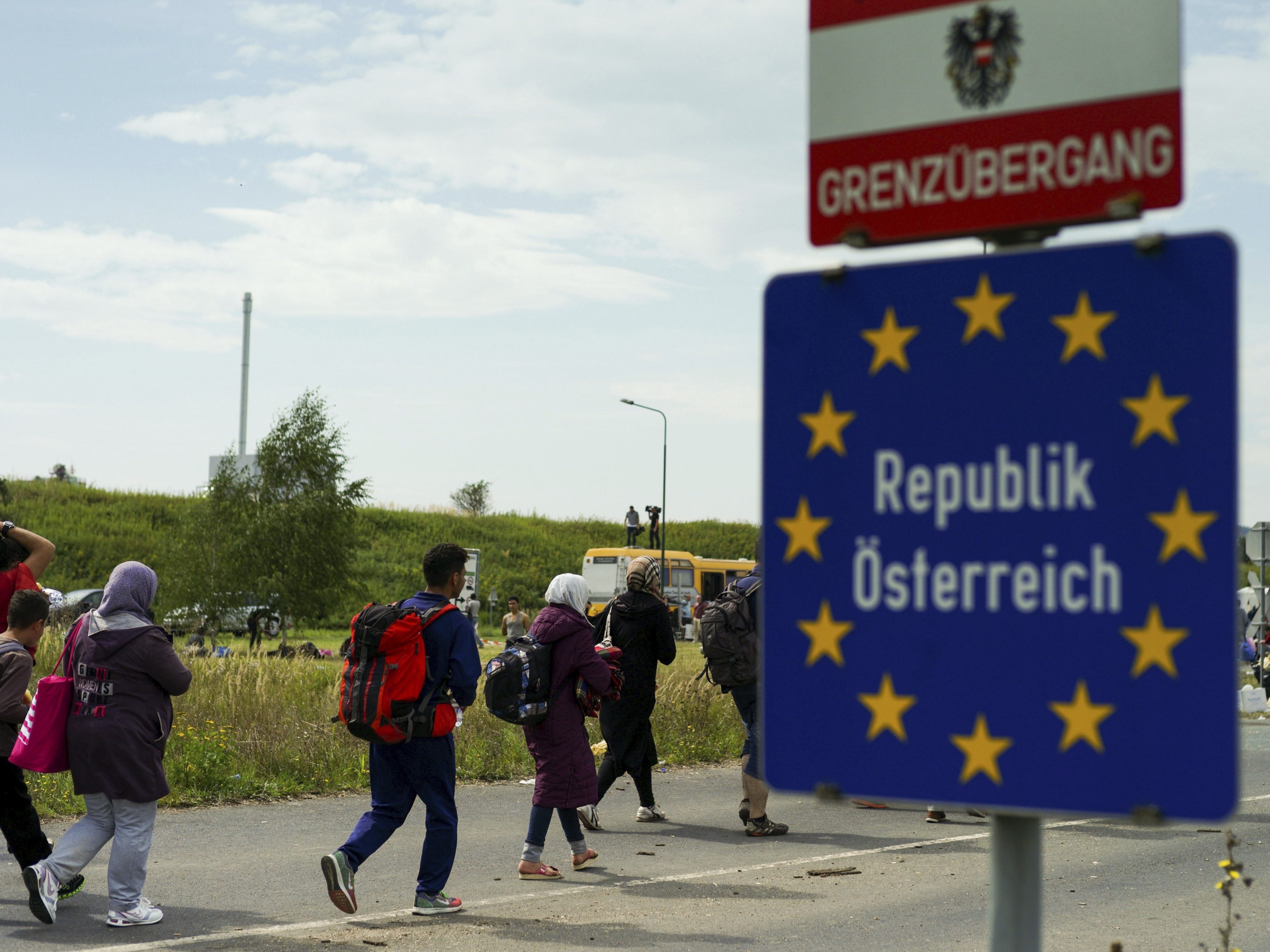 EU nahm 2017 halbe Million Asylbewerber auf - Rückgang um 25 Prozent. EU nahm 2017 halbe Million Asylbewerber auf - Rückgang um 25 Prozent.