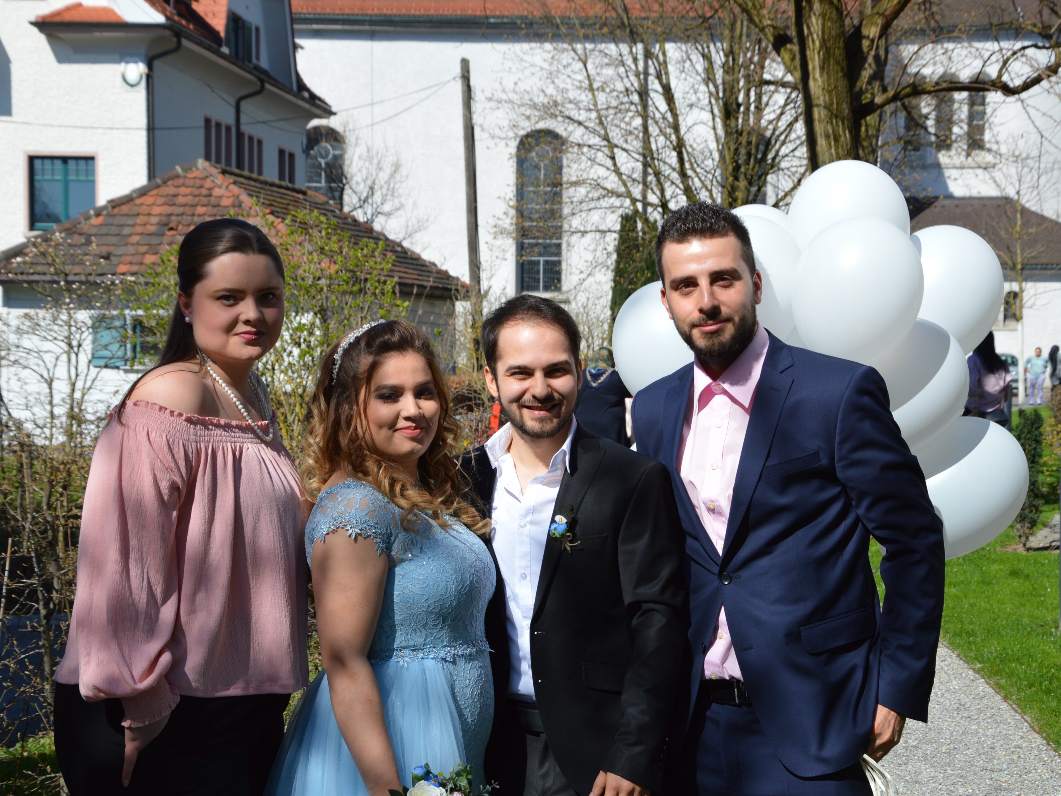 Deniz Ismailoglu und Burak Colak feierten ihre standesamtliche Trauung.