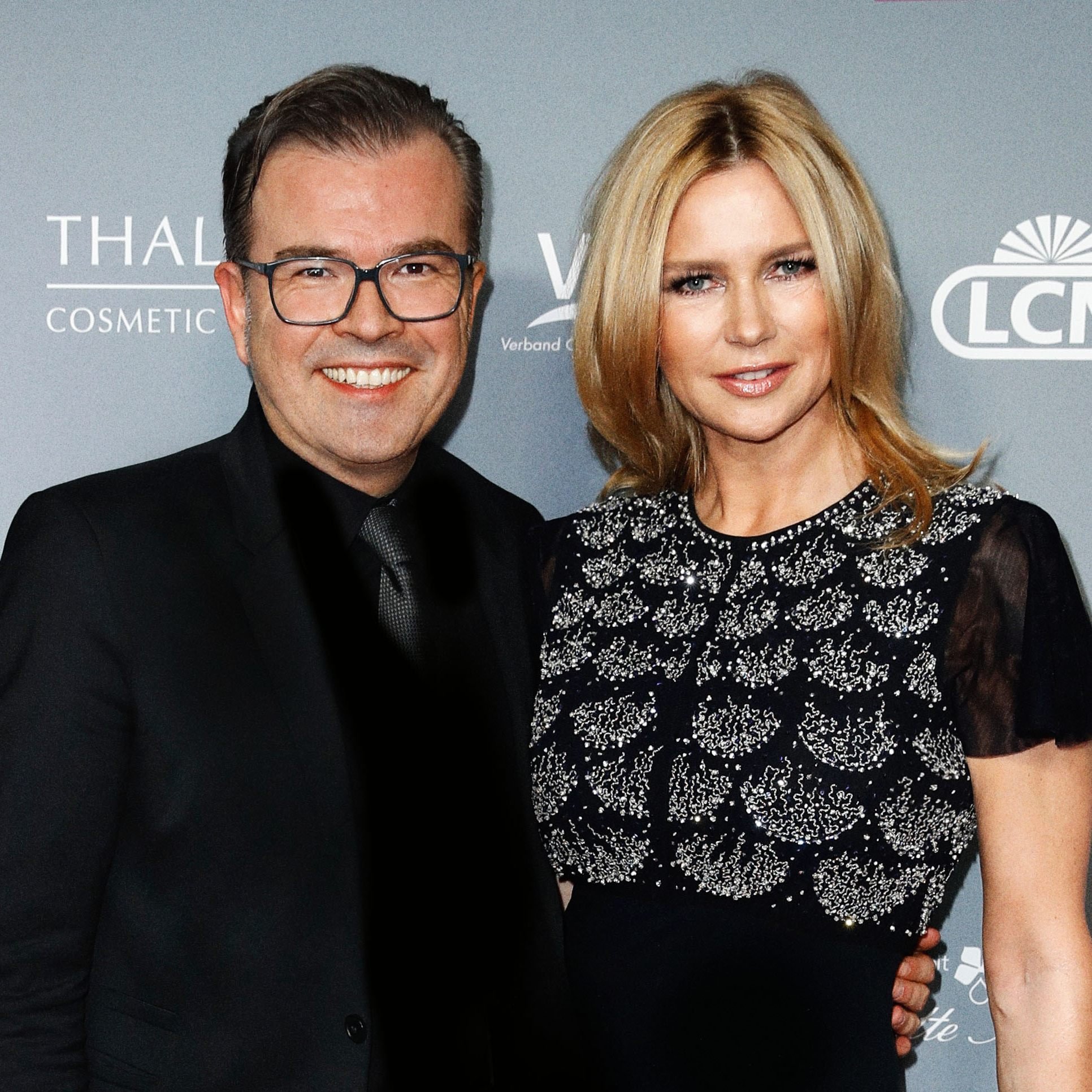 Reinhard Mätzler mit Schauspielerin Veronica Ferres beim Deutschen Gloria-Kosmetikpreis.
