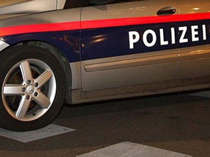 Der Busfahrer verständigte die Wiener Polizei, als er die Wunde der Frau sah. Der Busfahrer verständigte die Wiener Polizei, als er die Wunde der Frau sah.